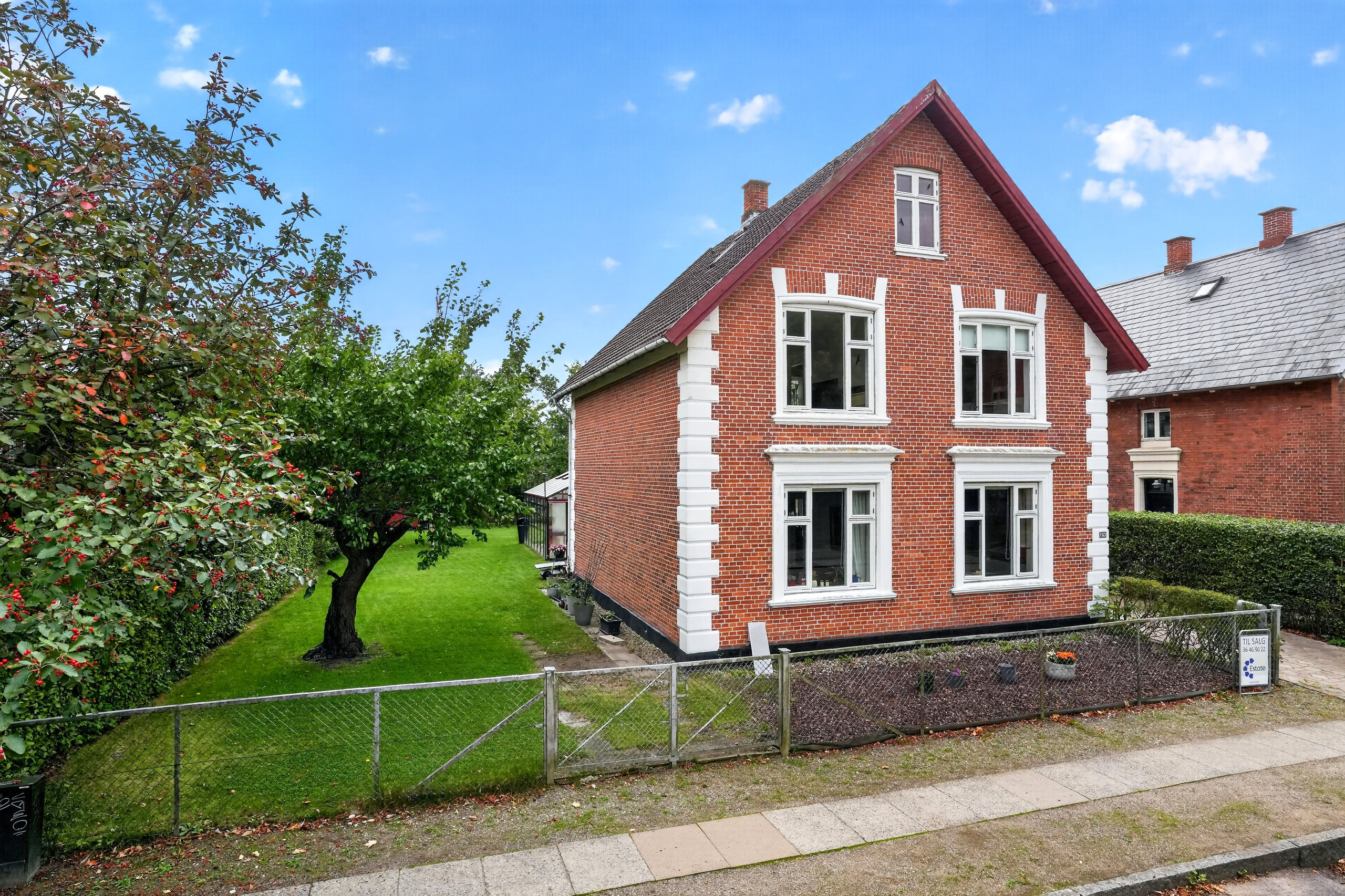 Villa: Ejendommen på J.P.E. Hartmanns Allé 29, 2500 Valby