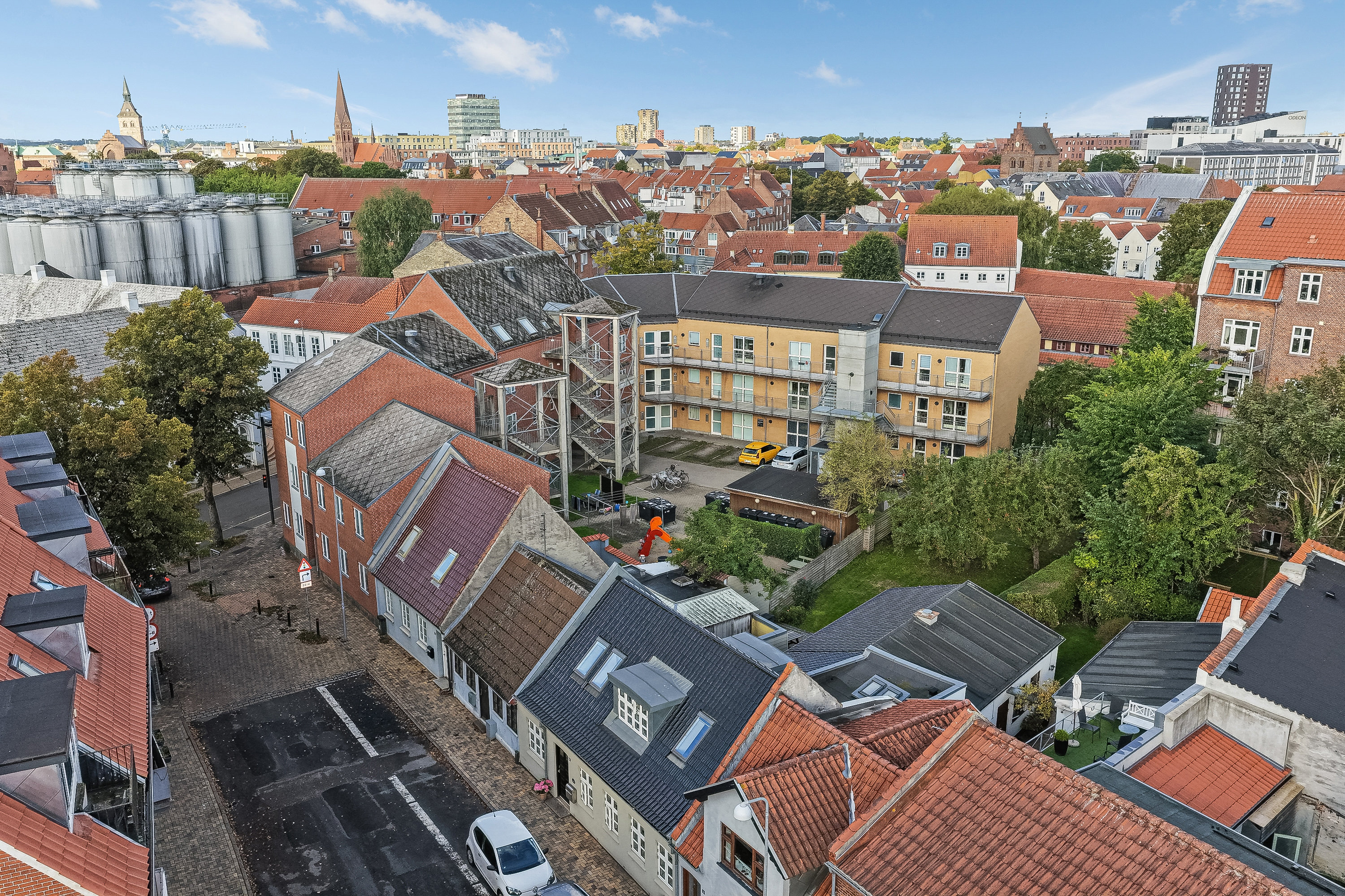 Fremhævet luftfoto billede i fuldskærmstilstand. Billede af Georgsgade 10, 5000 Odense C