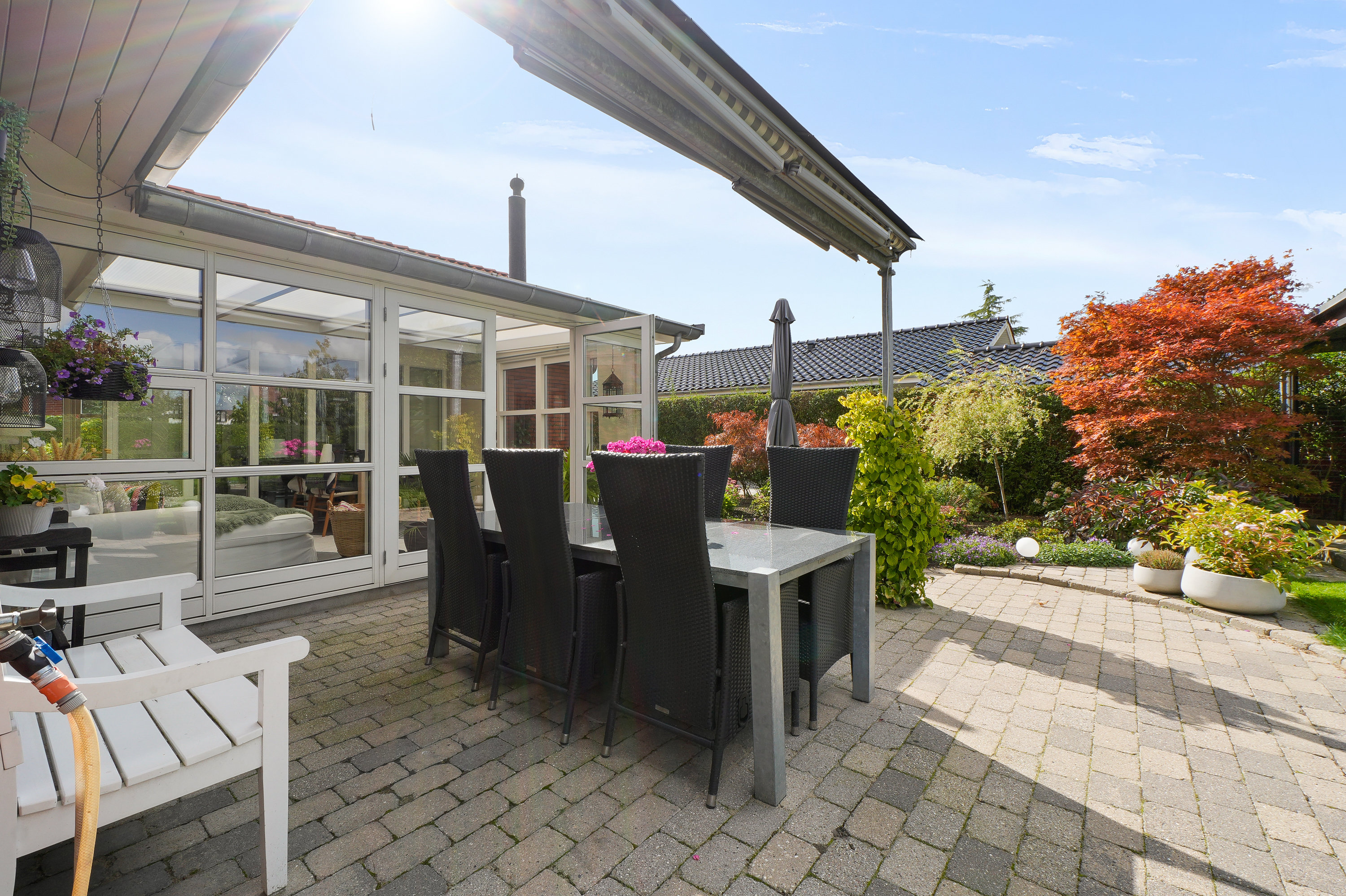 Fremhævet terrasse billede i fuldskærmstilstand. Billede af Ærtebjergvej 11, 2650 Hvidovre