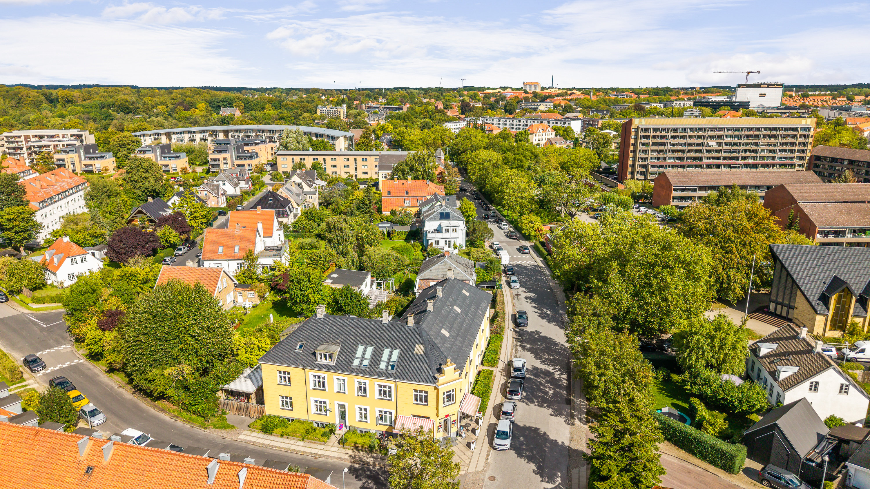 Fremhævet luftfoto billede i fuldskærmstilstand. Billede af Gammel Bagsværdvej 22, 1. th., 2800 Kongens Lyngby
