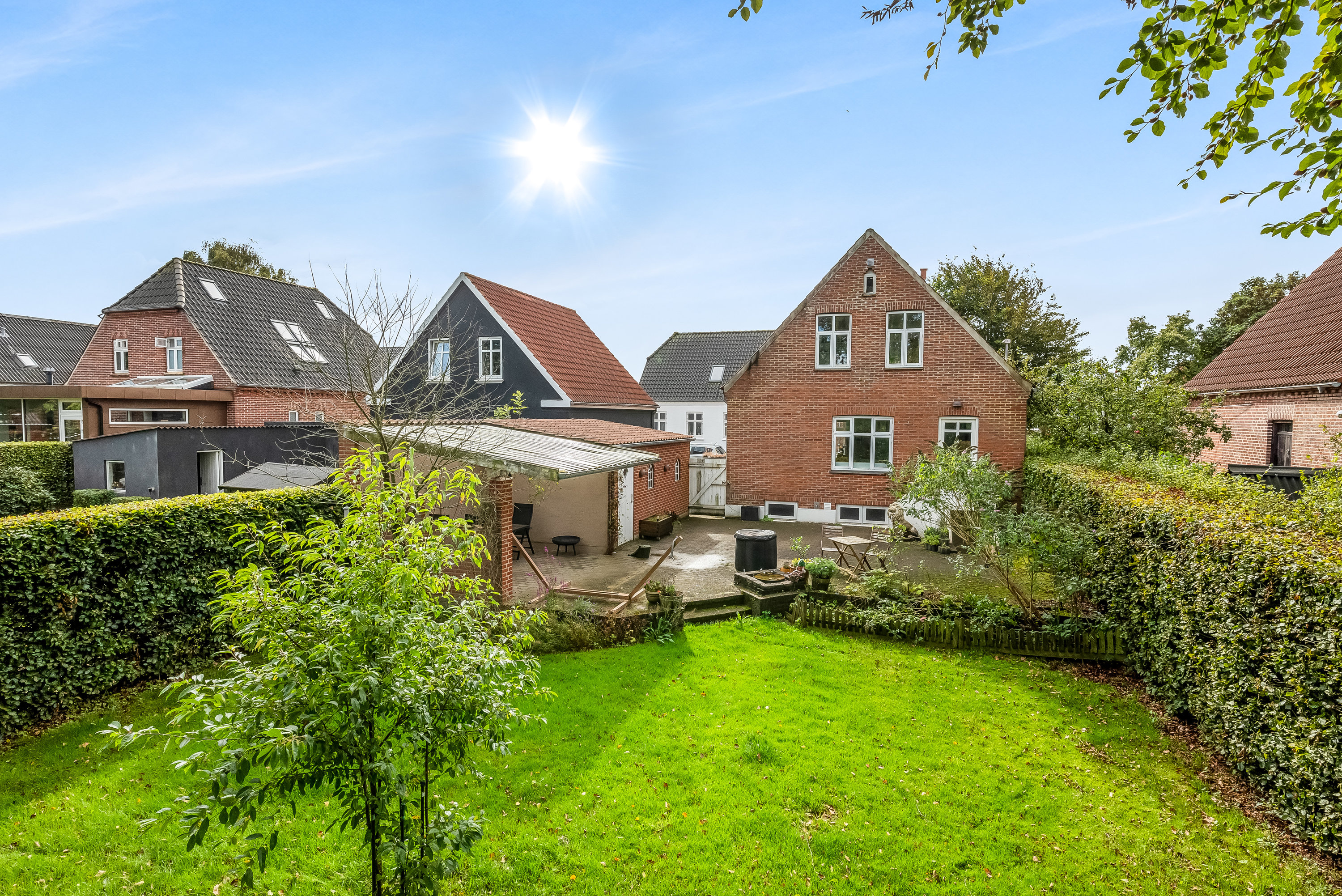 Miniaturebillede 1: ejendommen. Billede af Dybbølsgade 14, 7500 Holstebro