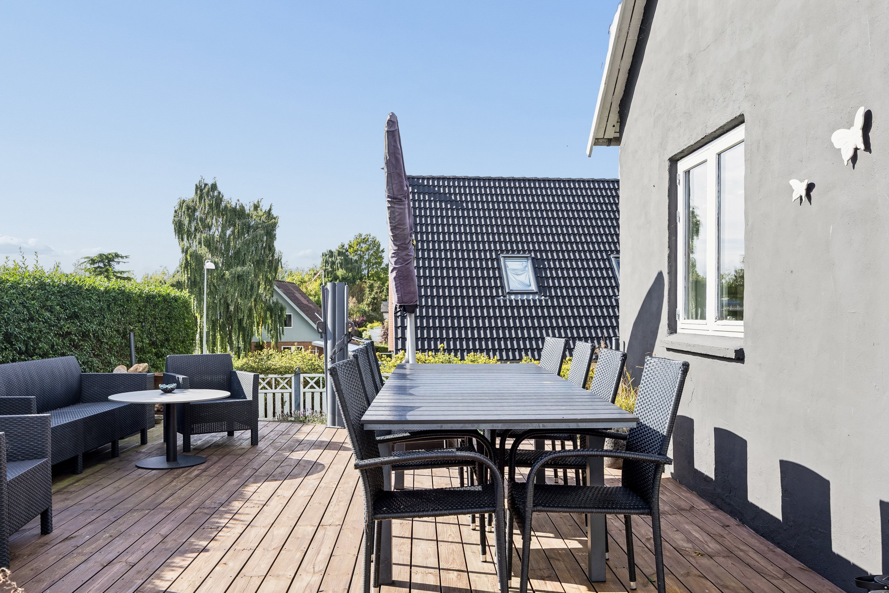 Fremhævet terrasse billede i fuldskærmstilstand. Billede af Ellebakken 2, Sæby, 4270 Høng