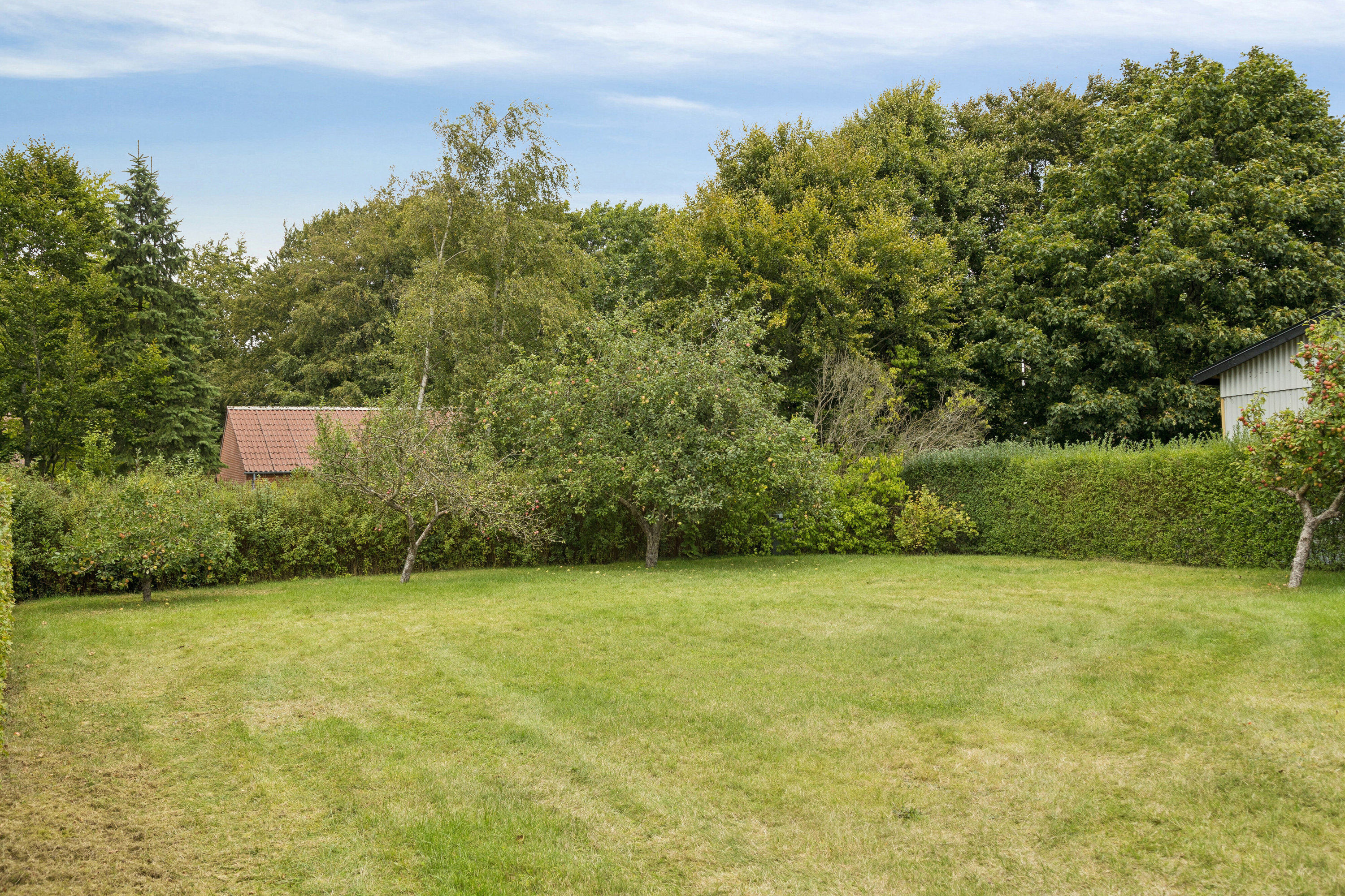 Miniaturebillede 2: set fra haven. Billede af Frydsvej 8, 6040 Egtved