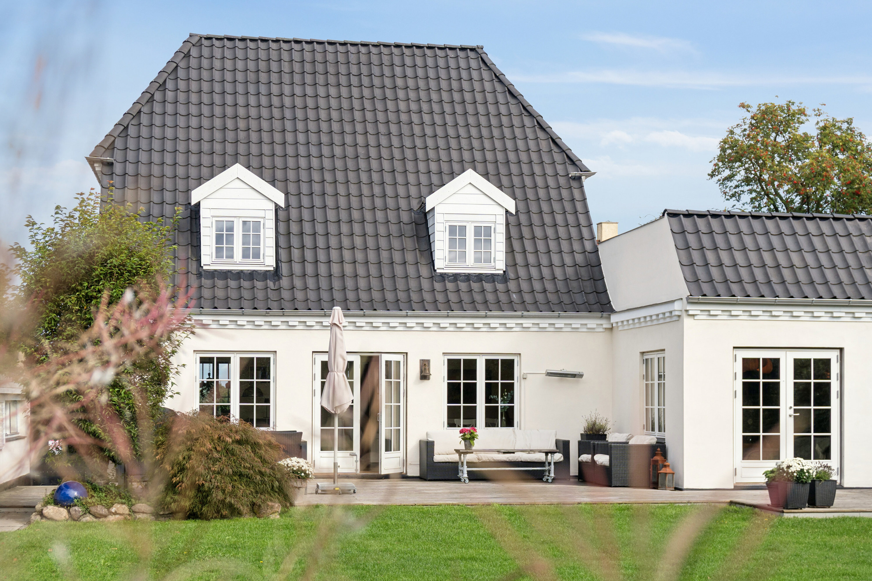 Villa: Set fra haven på Ørbæksvej 24, 2970 Hørsholm