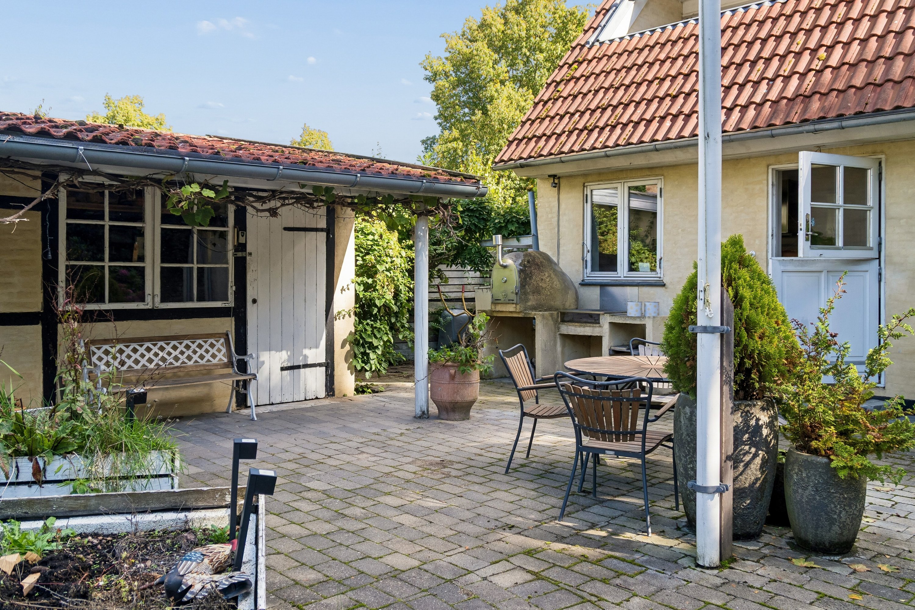 Fremhævet terrasse billede i fuldskærmstilstand. Billede af Skovskellet 53, Søllerød, 2840 Holte
