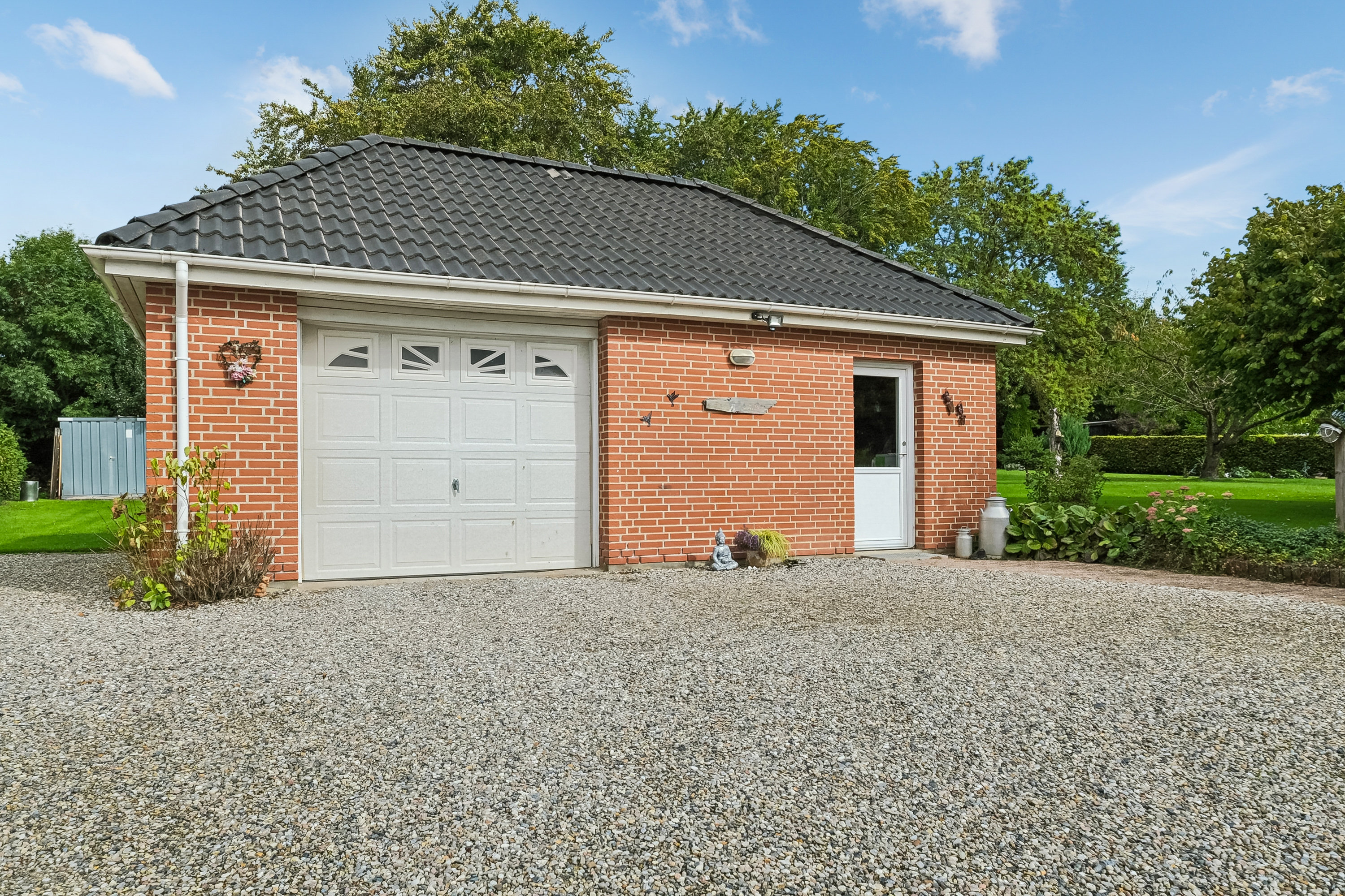 Miniaturebillede 2: garage. Billede af Bogensevej 68, Holse St, 5464 Brenderup Fyn