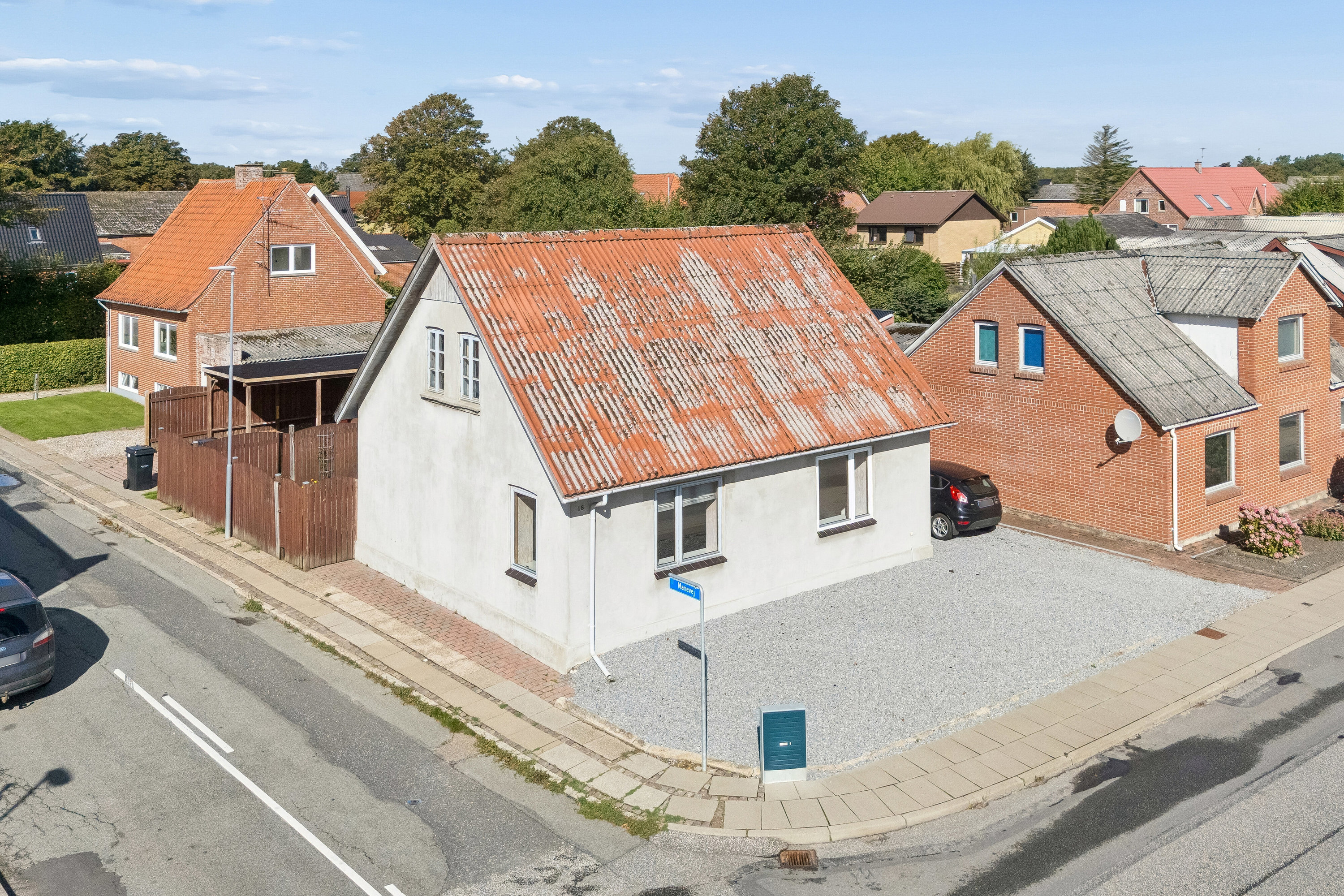 Fremhævet luftfoto billede i fuldskærmstilstand. Billede af Vangsgade 18, 7752 Snedsted