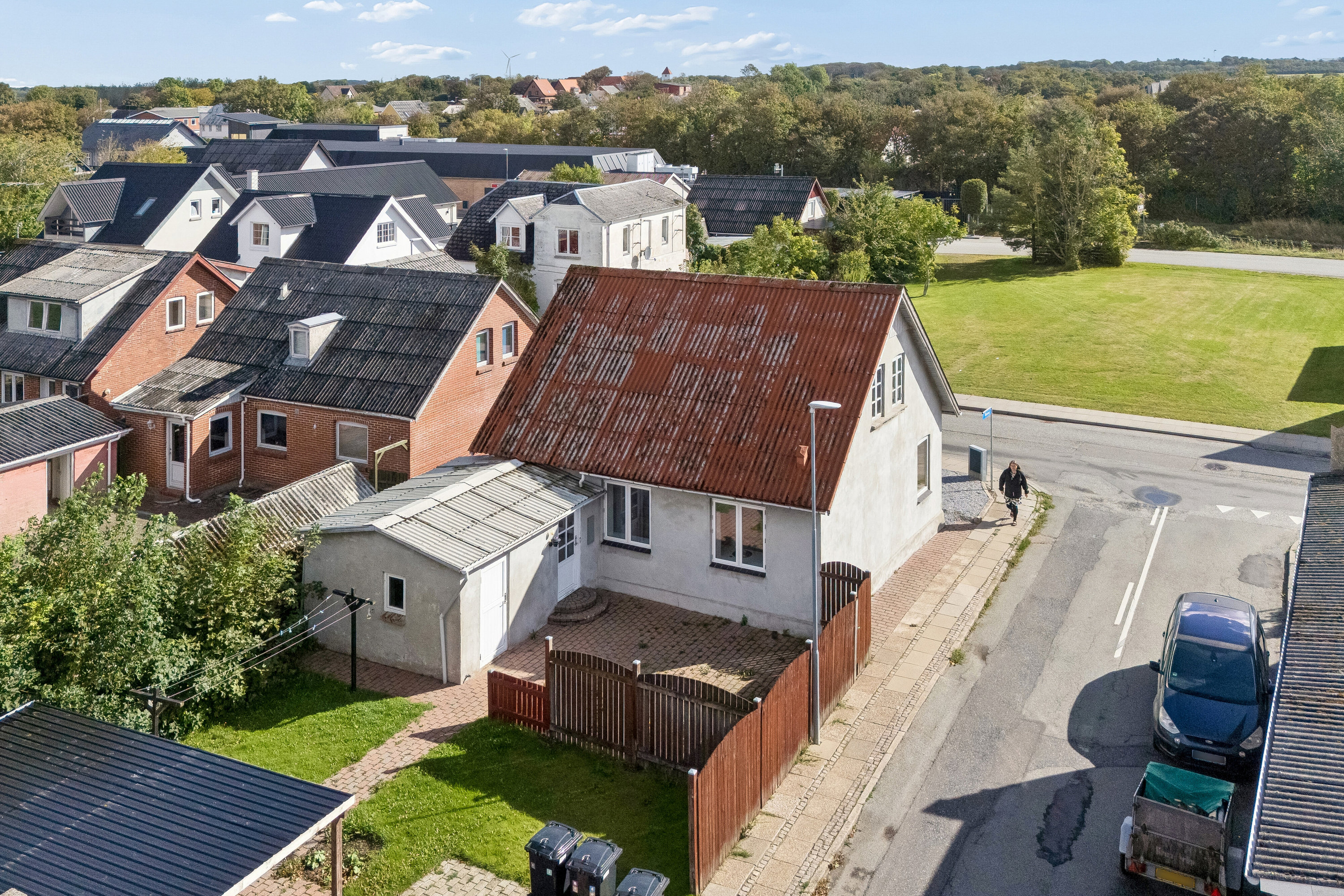 Fremhævet luftfoto billede i fuldskærmstilstand. Billede af Vangsgade 18, 7752 Snedsted