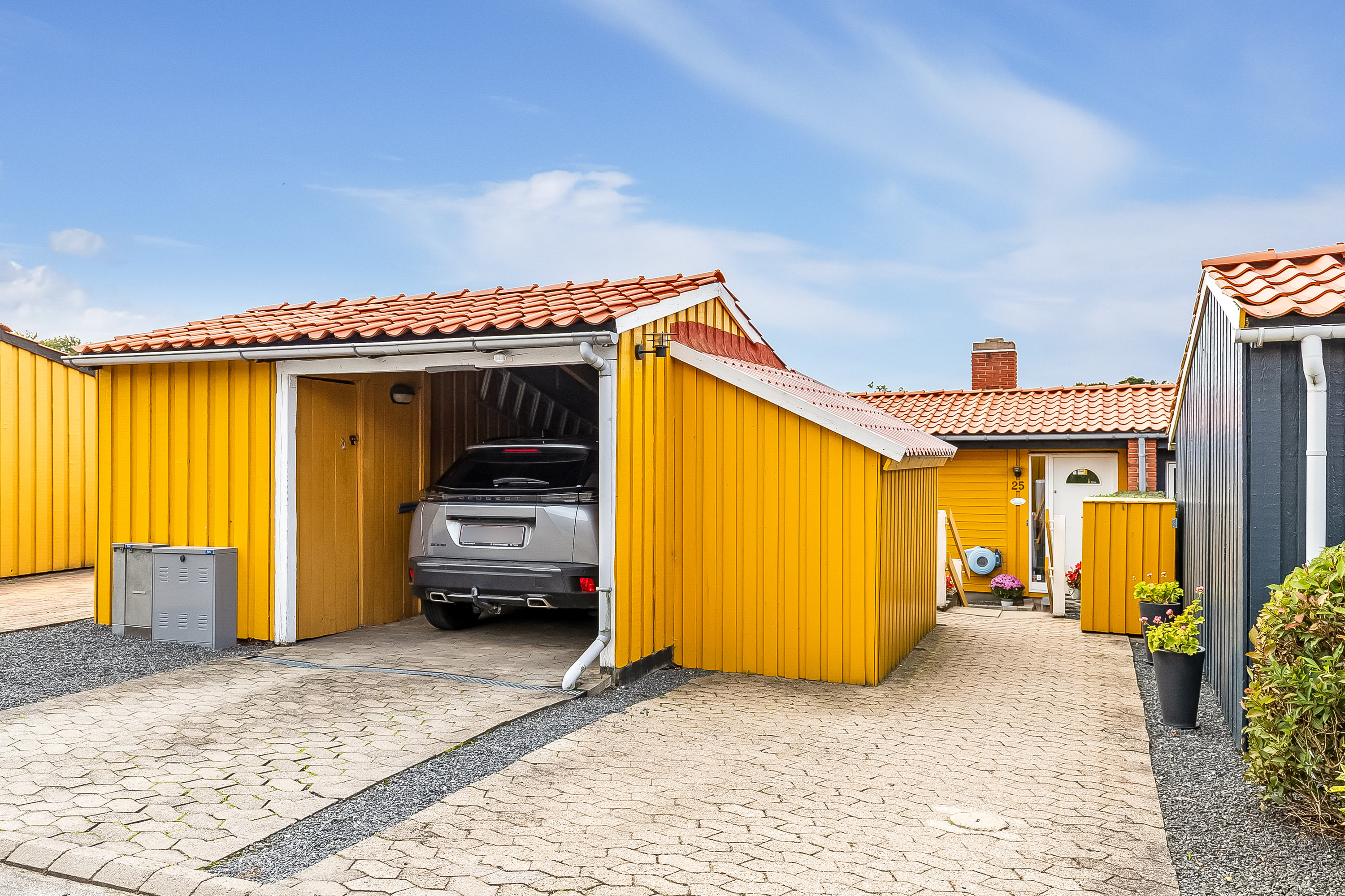 Fremhævet carport billede i fuldskærmstilstand. Billede af Ussinggårdsvej 25, Erritsø, 7000 Fredericia