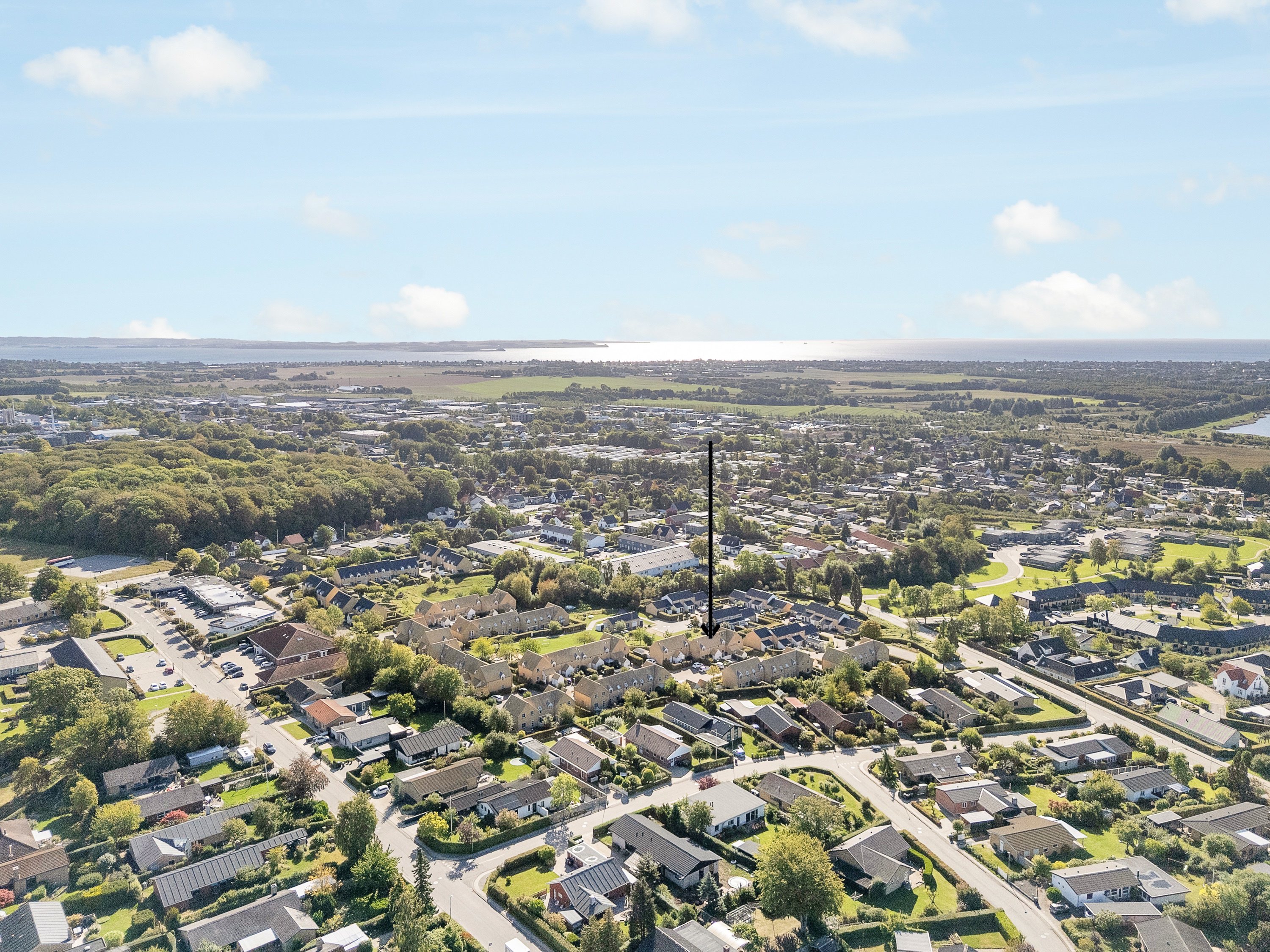 Fremhævet luftfoto billede i fuldskærmstilstand. Billede af Kildehaven 48, 8520 Lystrup