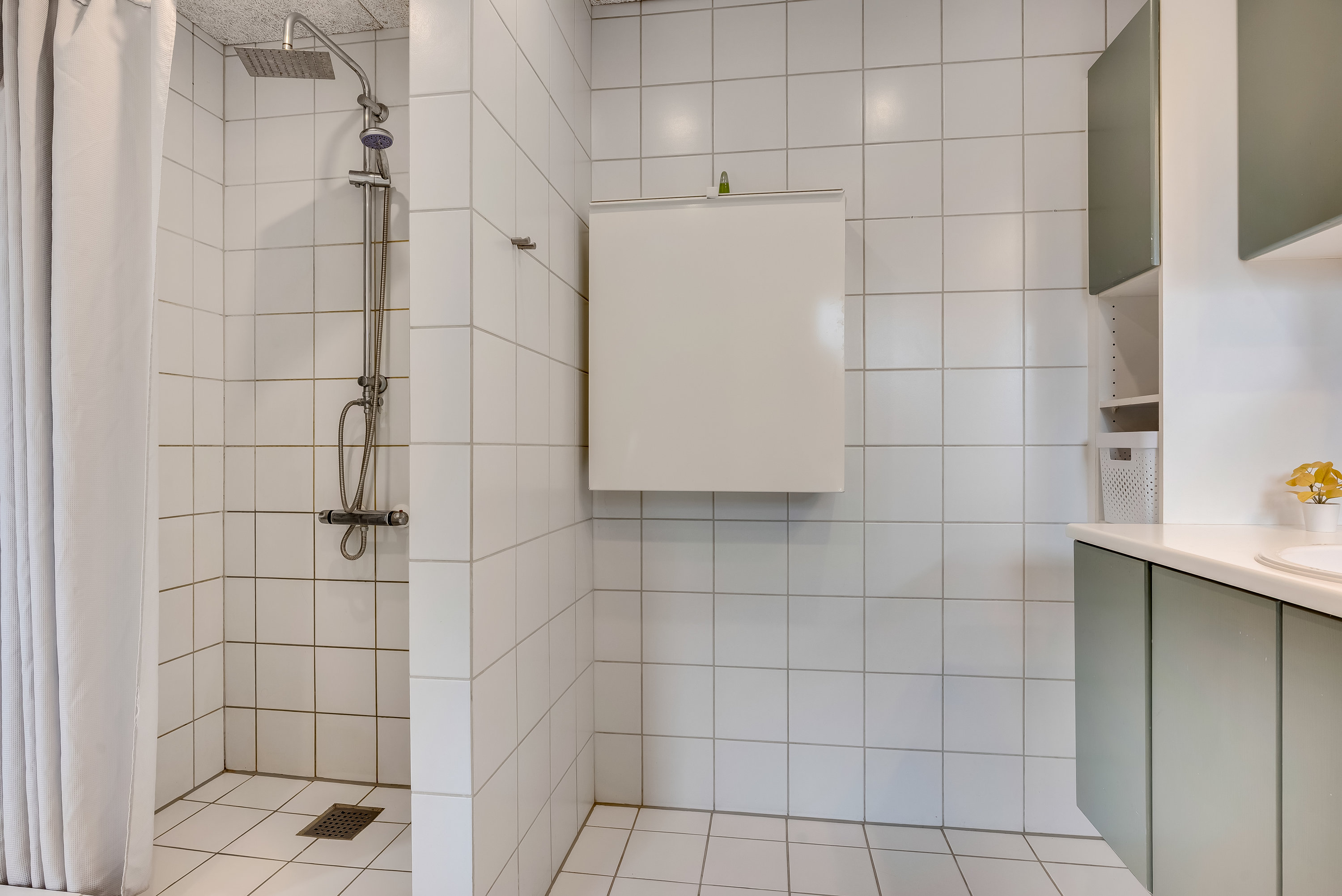 Fremhævet badeværelse billede i fuldskærmstilstand. Billede af Bachsvej 48, 7500 Holstebro