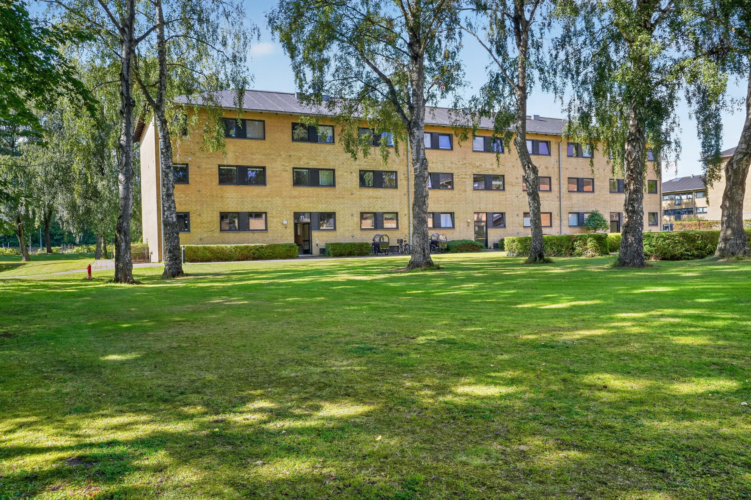 Miniaturebillede 1: ejendommen. Billede af Gl. Holmegårdsvej 7, 1. tv., 3400 Hillerød