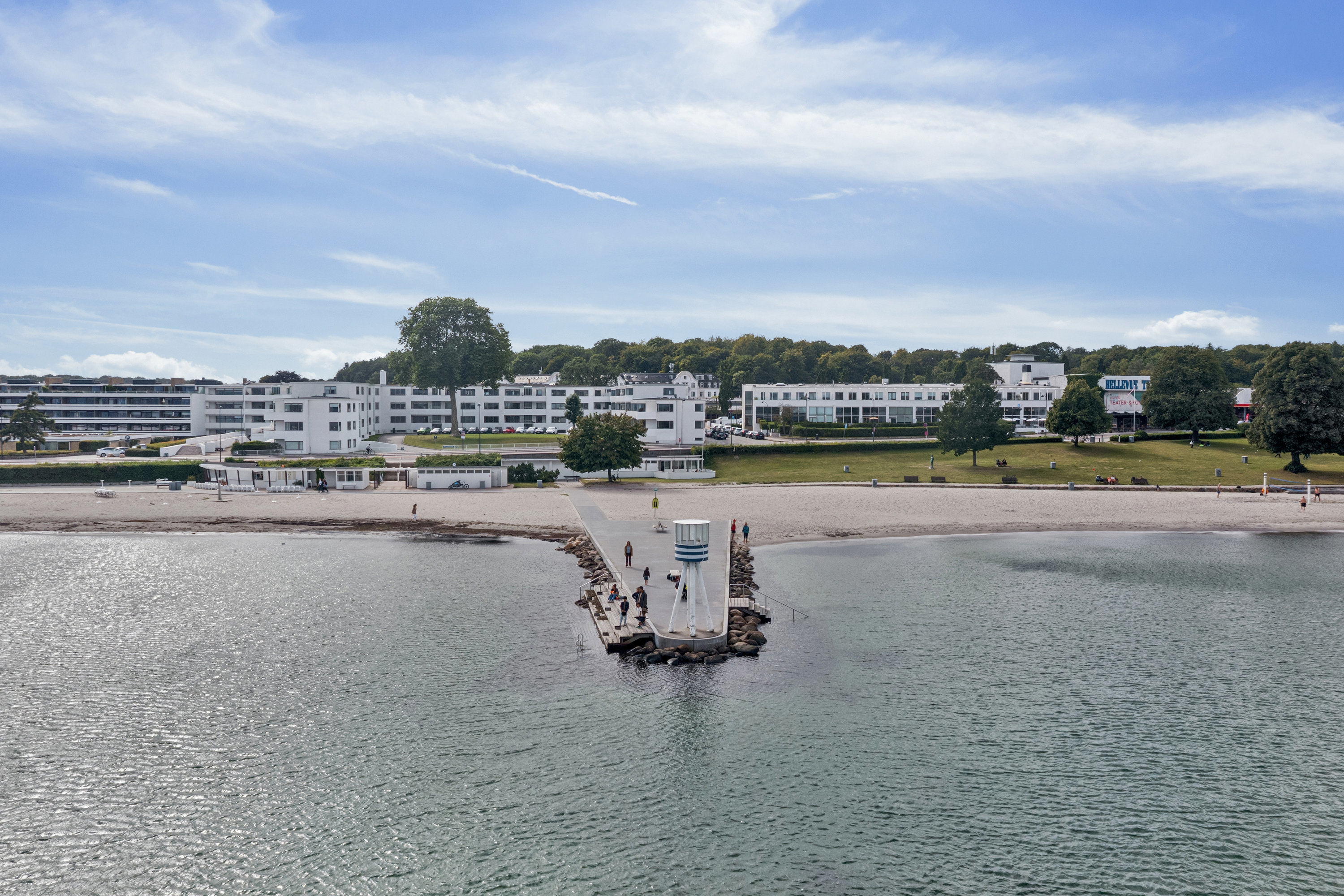 Fremhævet  billede i fuldskærmstilstand. Billede af Clarasvej 2, st. th., 2920 Charlottenlund