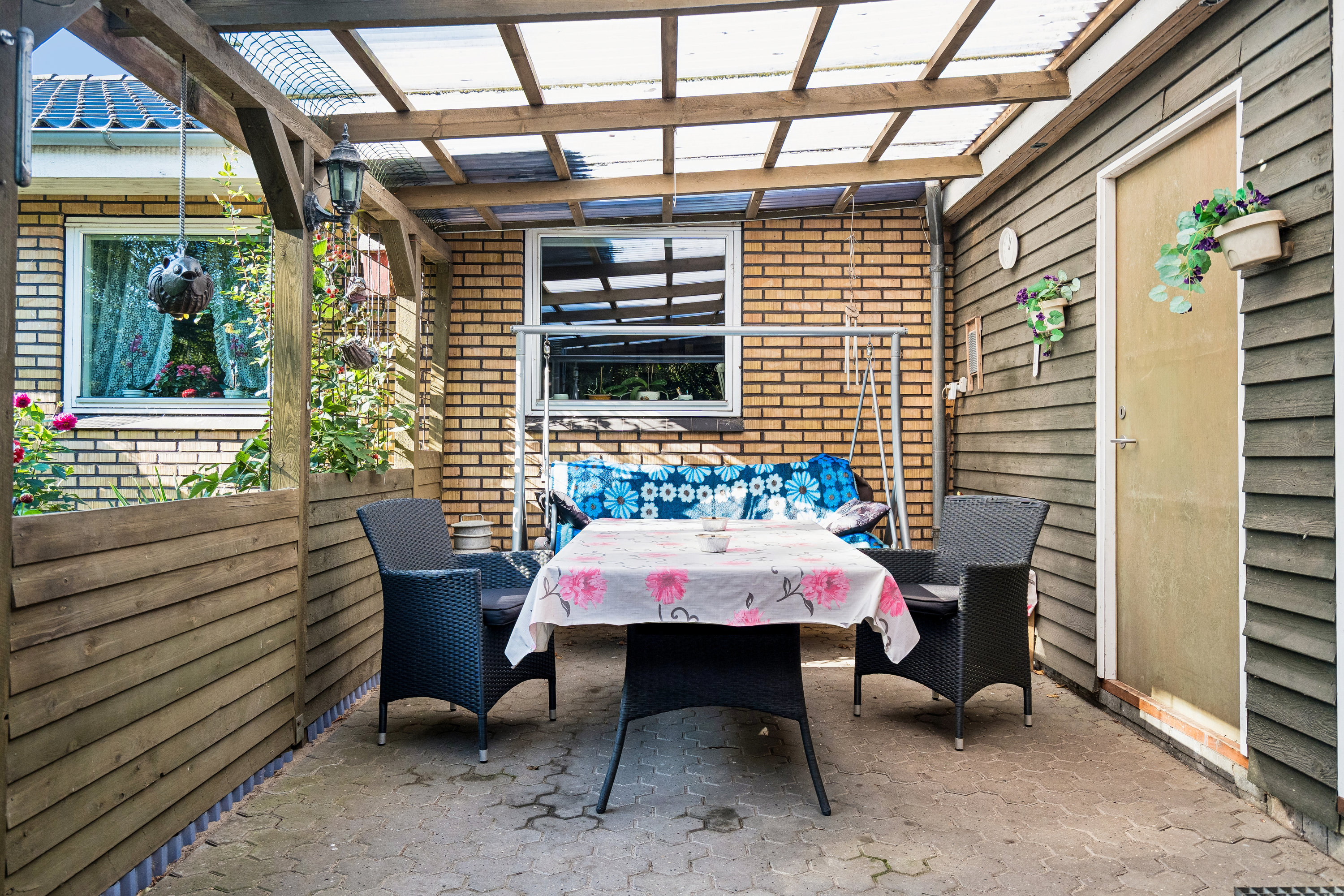 Fremhævet terrasse billede i fuldskærmstilstand. Billede af Risdalvej 5, 9830 Tårs