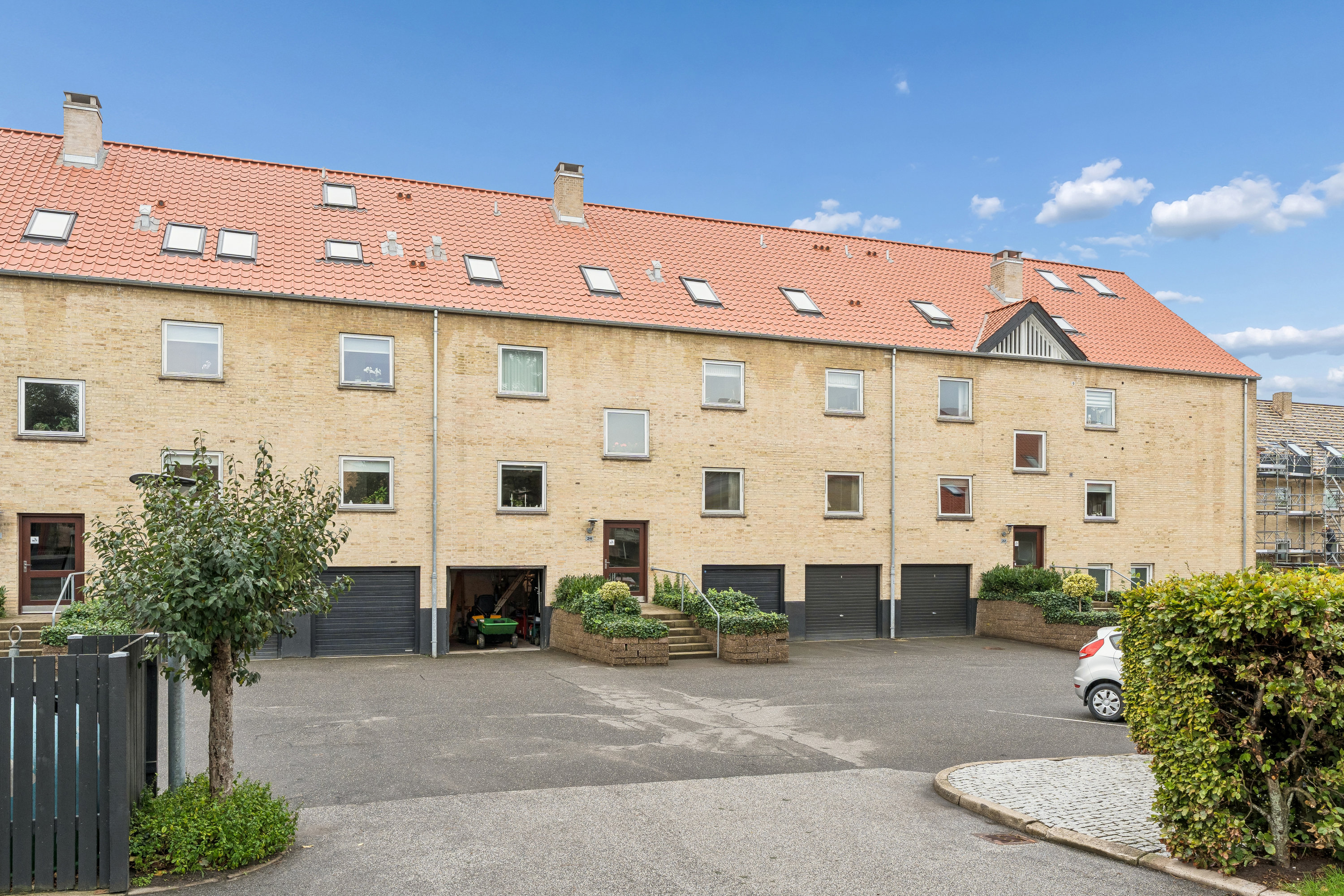 Fremhævet andet billede i fuldskærmstilstand. Billede af Fyrrebakken 24, 2., 9000 Aalborg