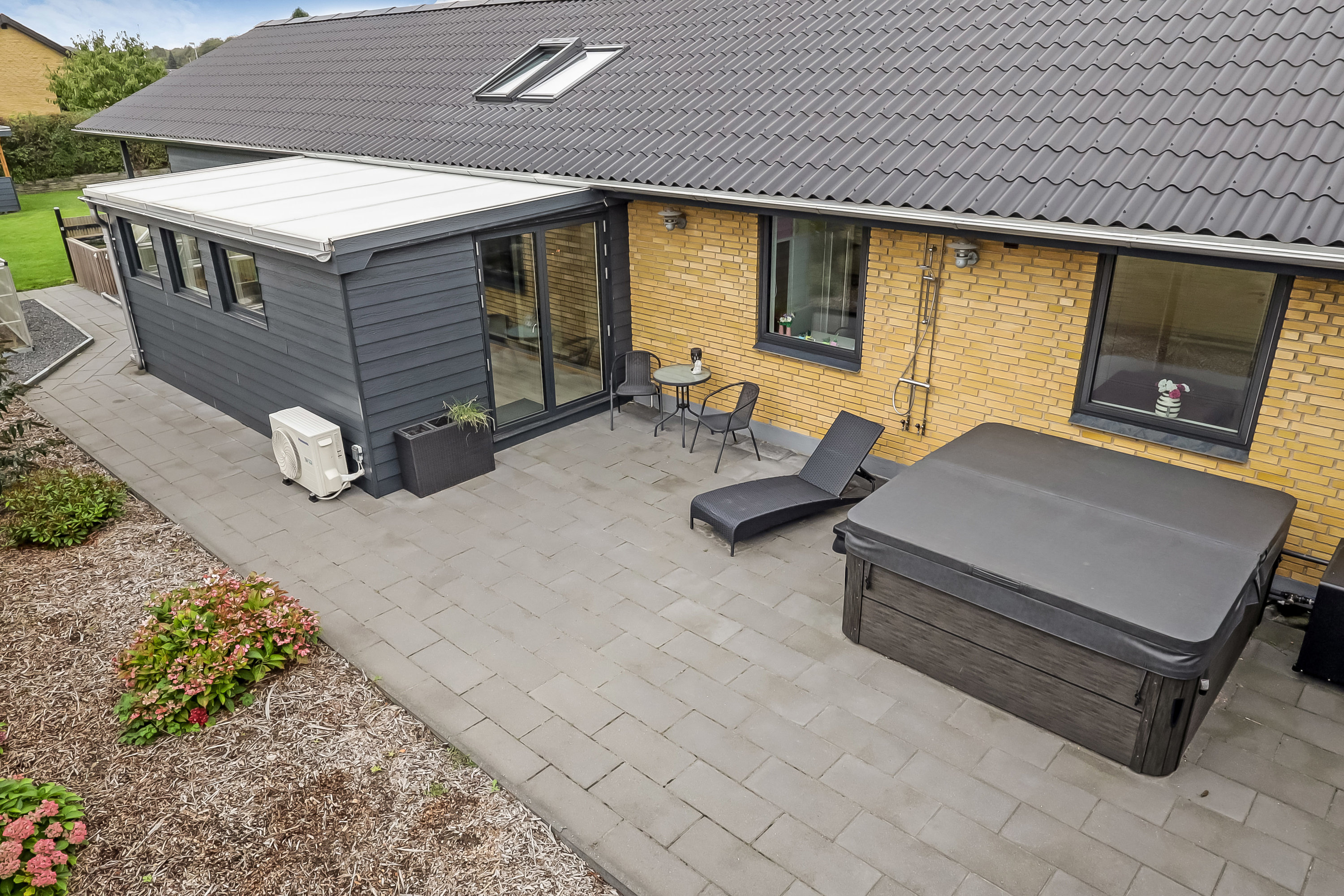 Fremhævet terrasse billede i fuldskærmstilstand. Billede af Bjørnøvej 9, 5700 Svendborg