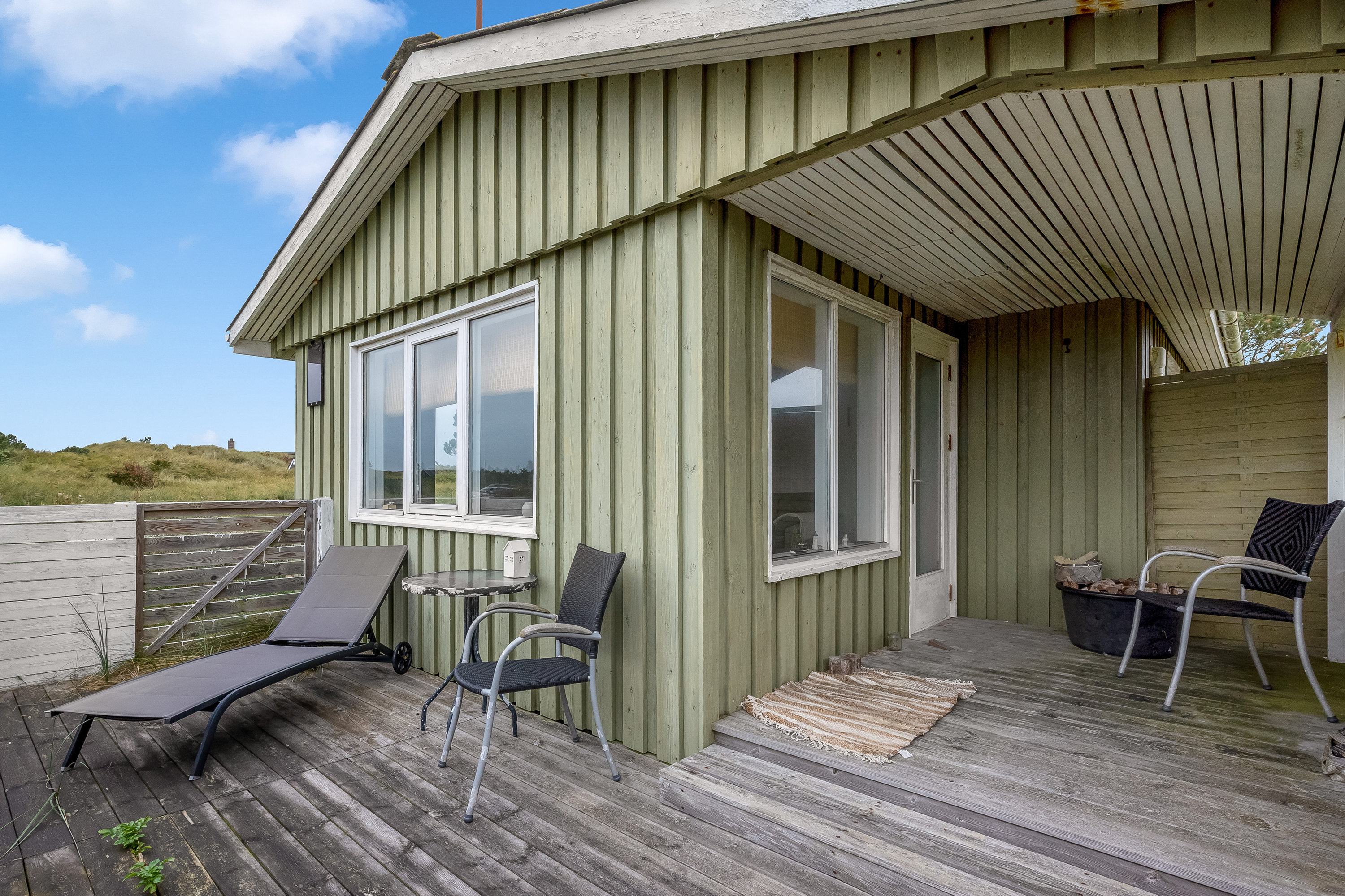 Fremhævet terrasse billede i fuldskærmstilstand. Billede af Vestklitvej 20, Klegod, 6950 Ringkøbing