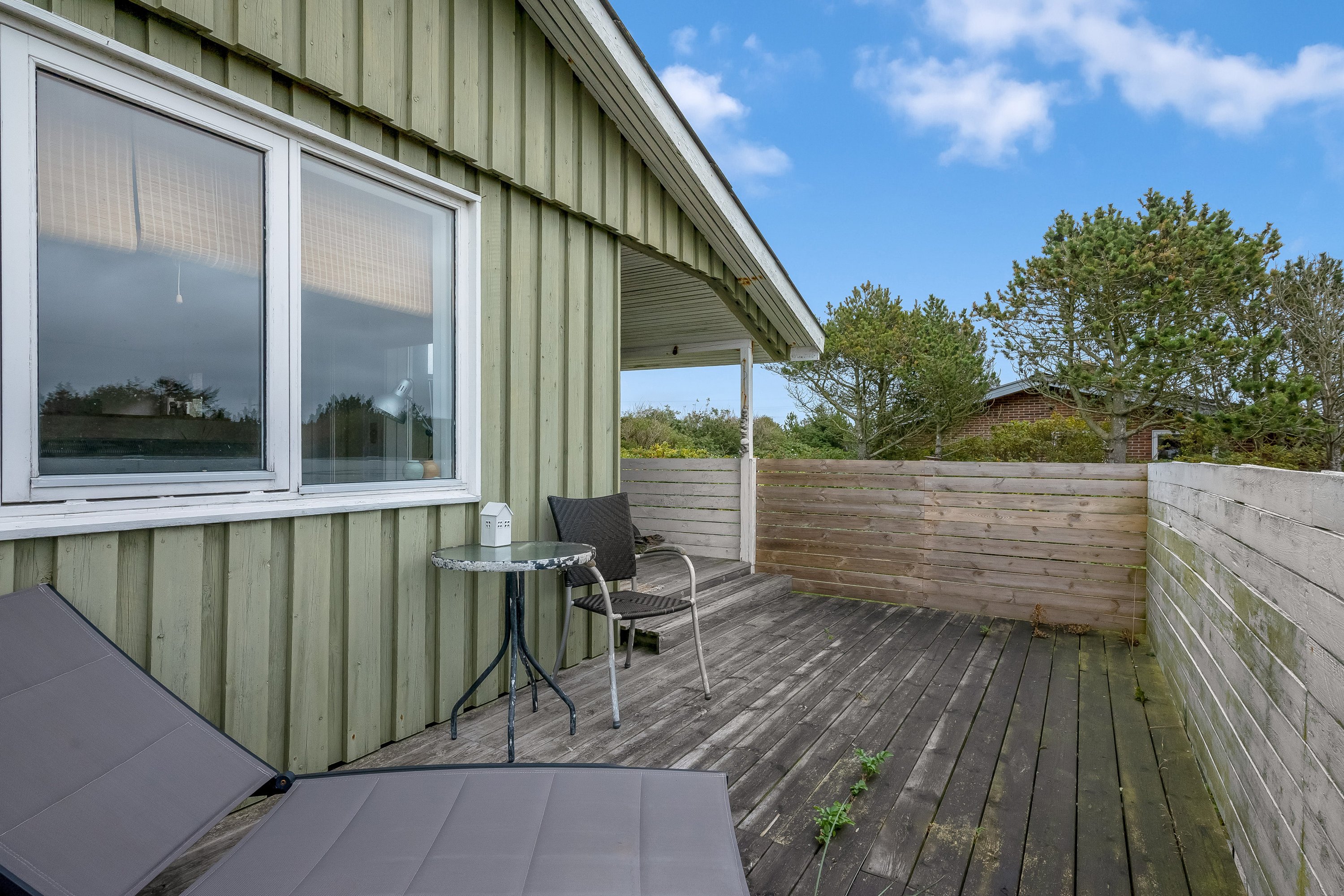 Fremhævet terrasse billede i fuldskærmstilstand. Billede af Vestklitvej 20, Klegod, 6950 Ringkøbing