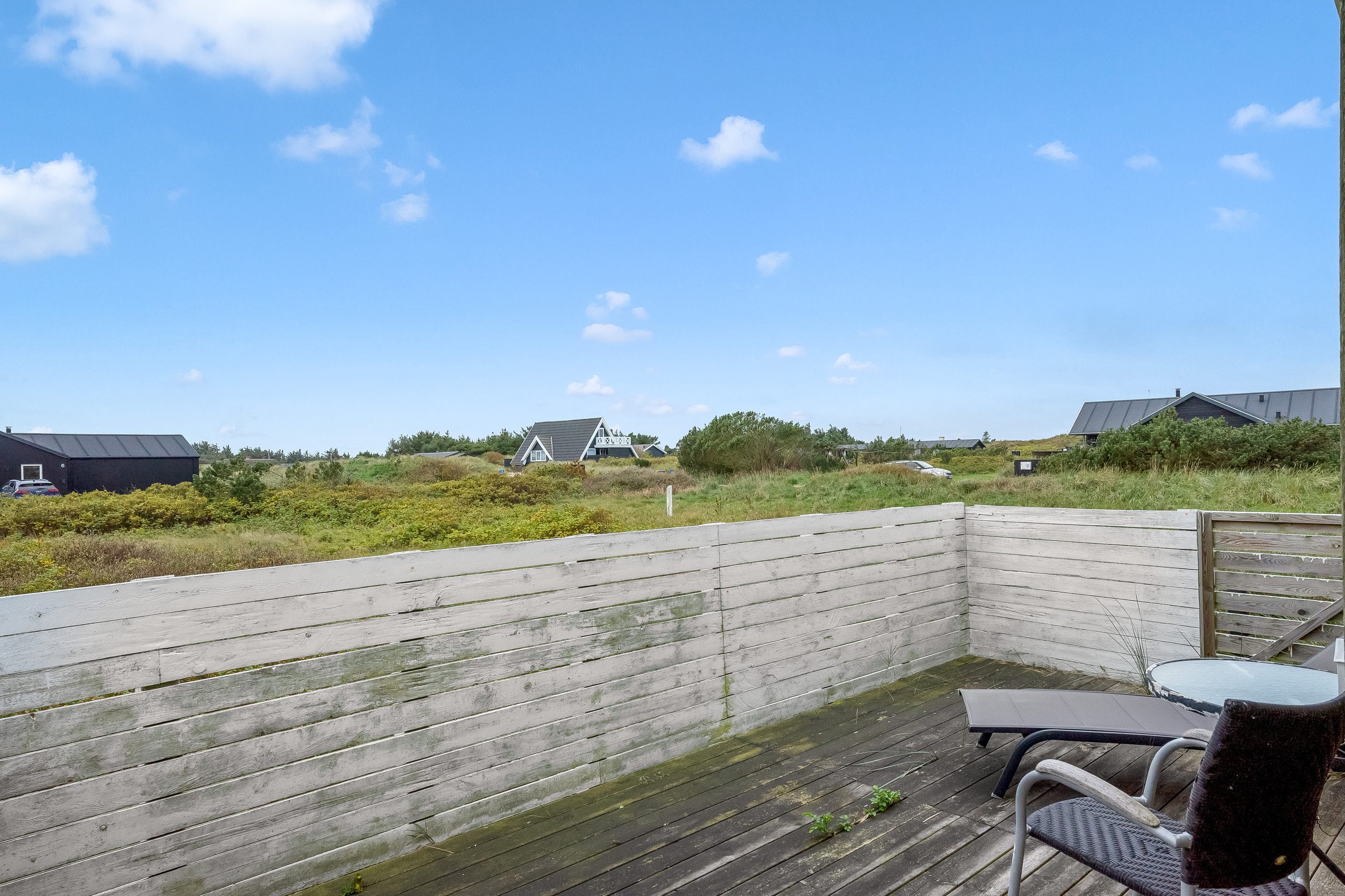 Fremhævet terrasse billede i fuldskærmstilstand. Billede af Vestklitvej 20, Klegod, 6950 Ringkøbing