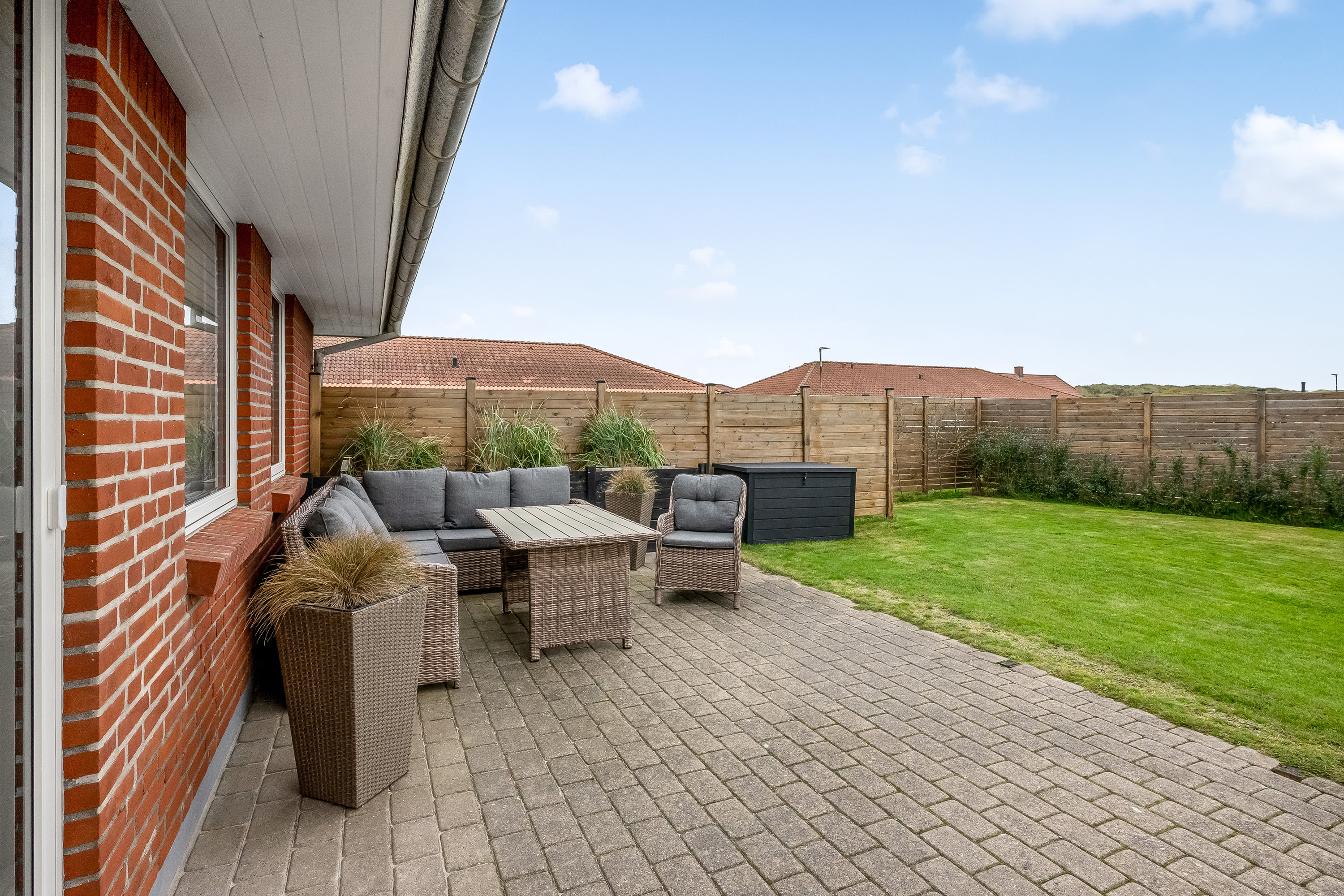 Miniaturebillede 2: terrasse. Billede af Geflevej 98, 6960 Hvide Sande