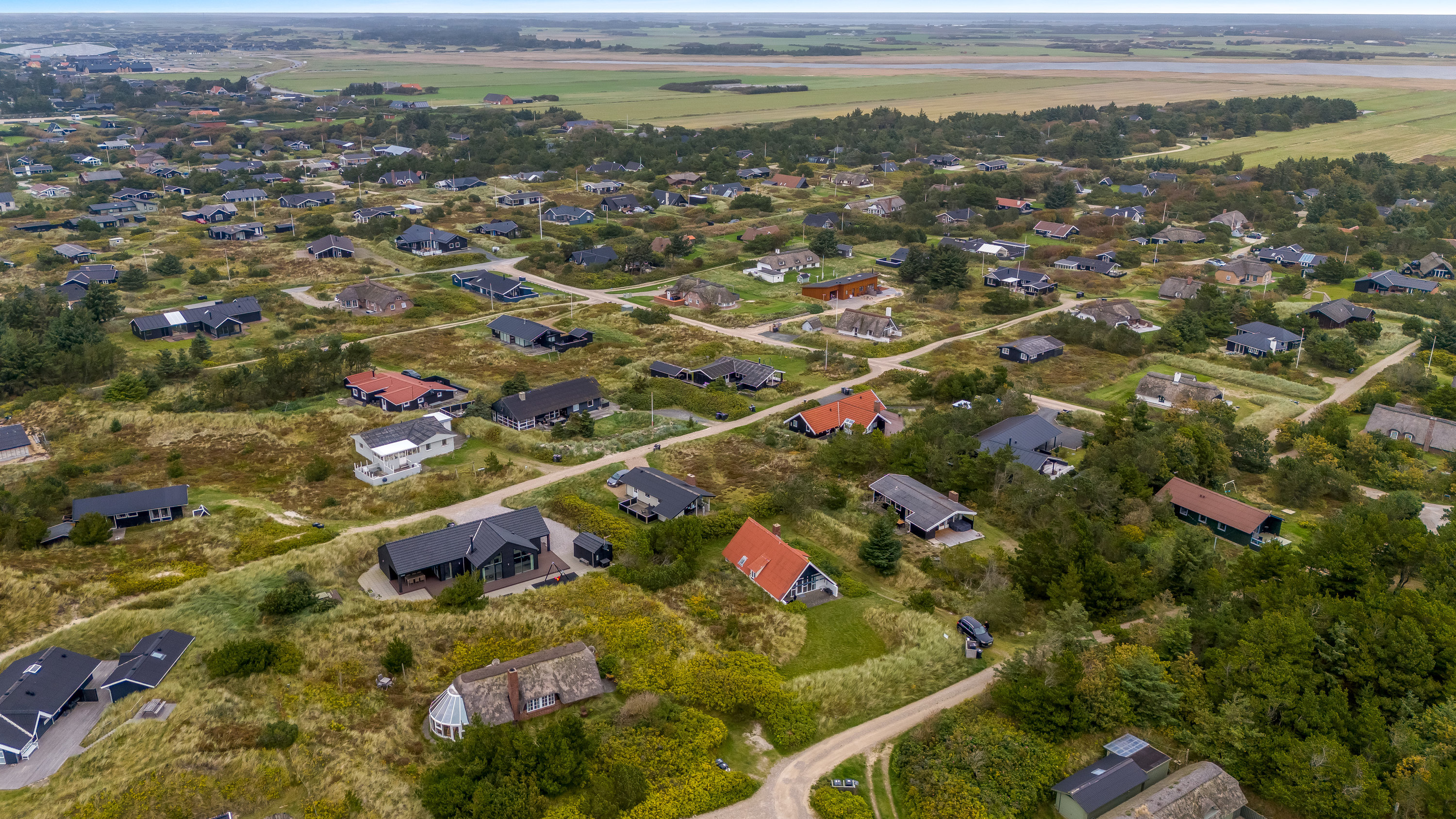 Fremhævet luftfoto billede i fuldskærmstilstand. Billede af Krattet 22, Søndervig, 6950 Ringkøbing