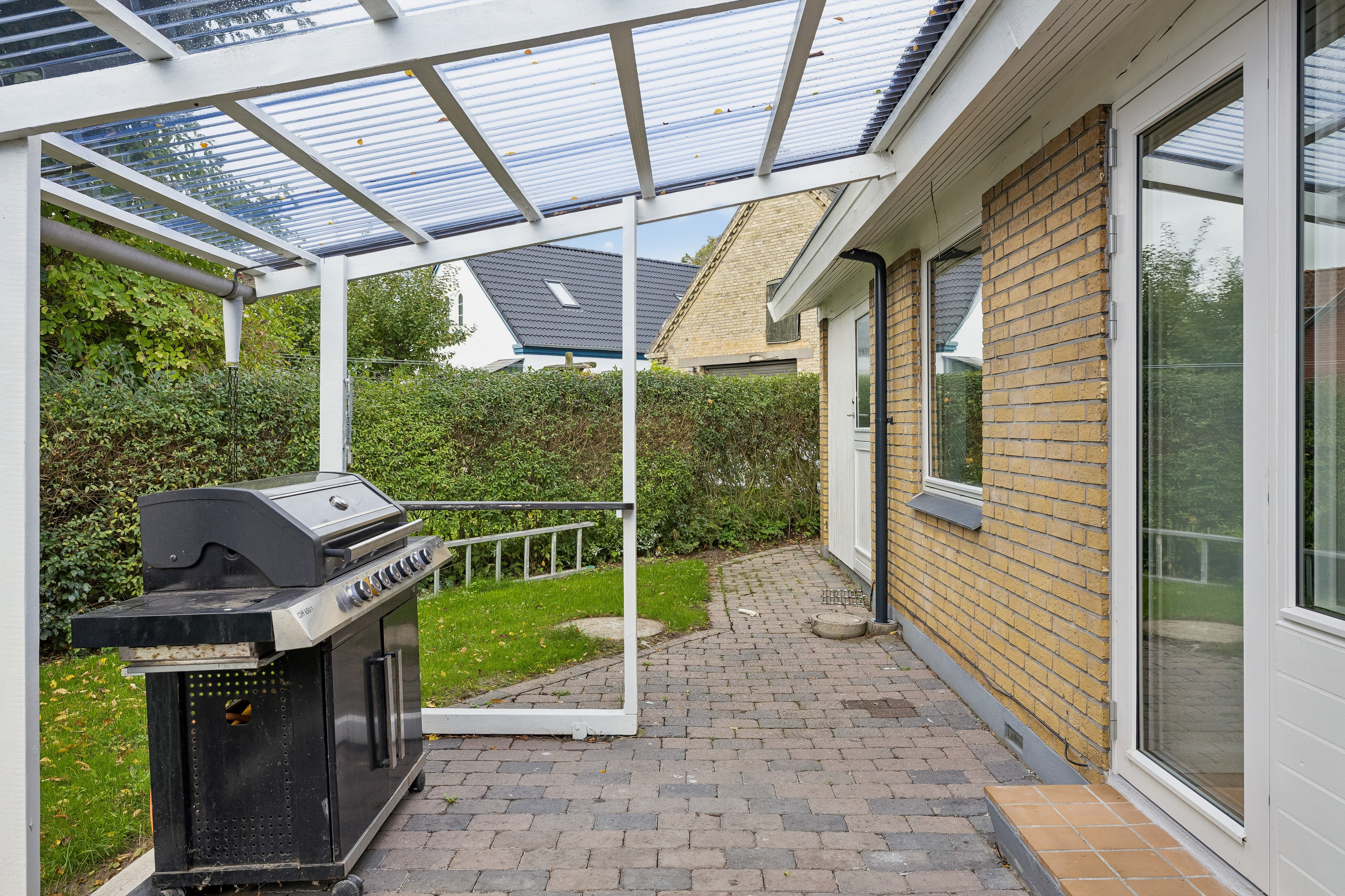 Fremhævet terrasse billede i fuldskærmstilstand. Billede af Boikenvænget 19, Søhus, 5270 Odense N