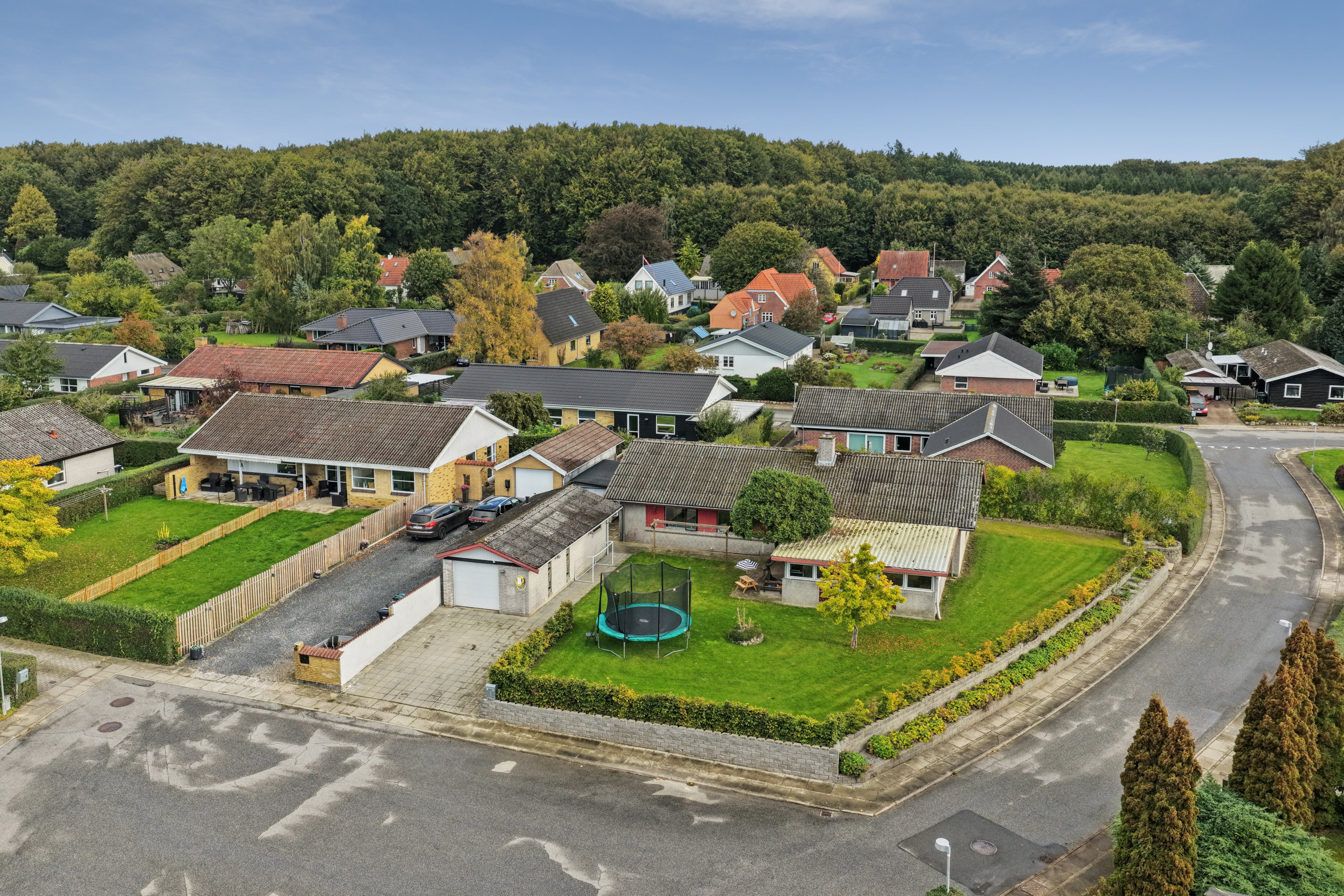 Villa: Luftfoto på Pilevænget 4, 5620 Glamsbjerg