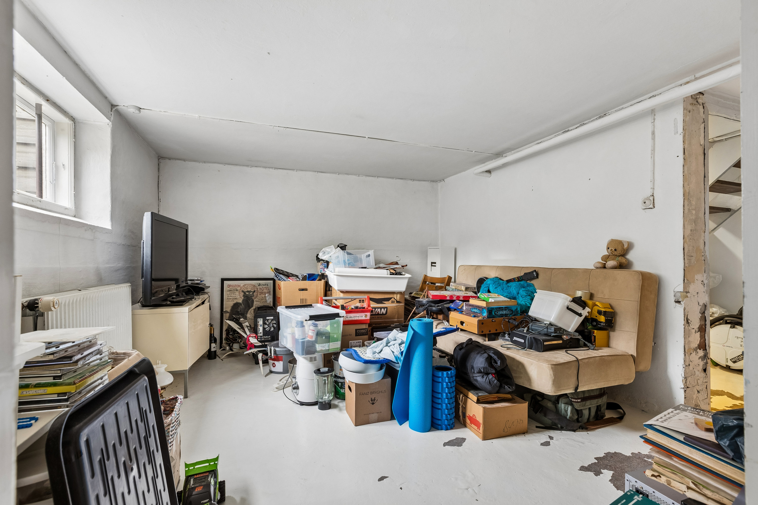 Fremhævet stue billede i fuldskærmstilstand. Billede af Røde Mellemvej 104, 2300 København S