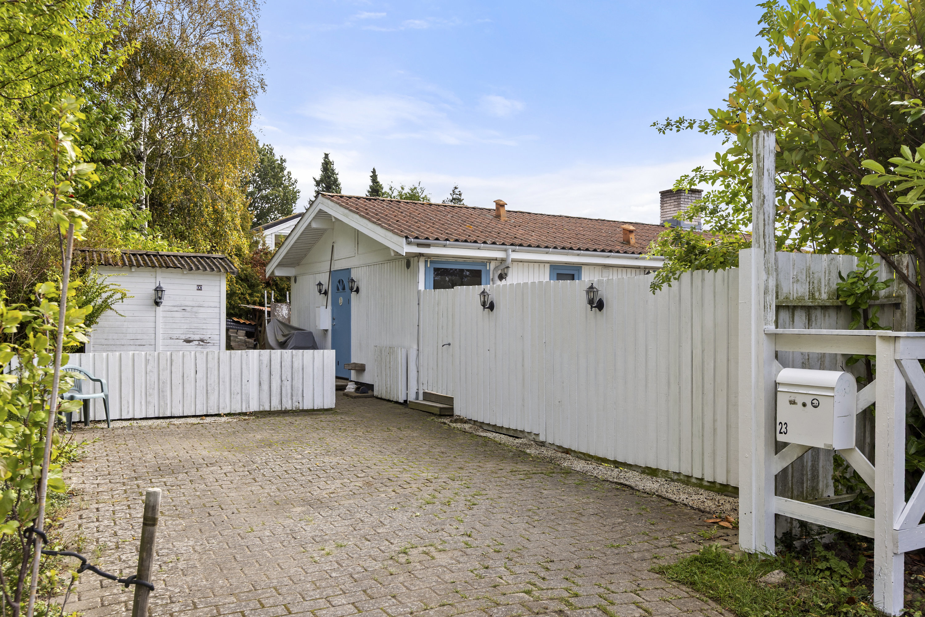 Fremhævet indkørsel billede i fuldskærmstilstand. Billede af Spurvevænget 23, Vellerup, 4050 Skibby