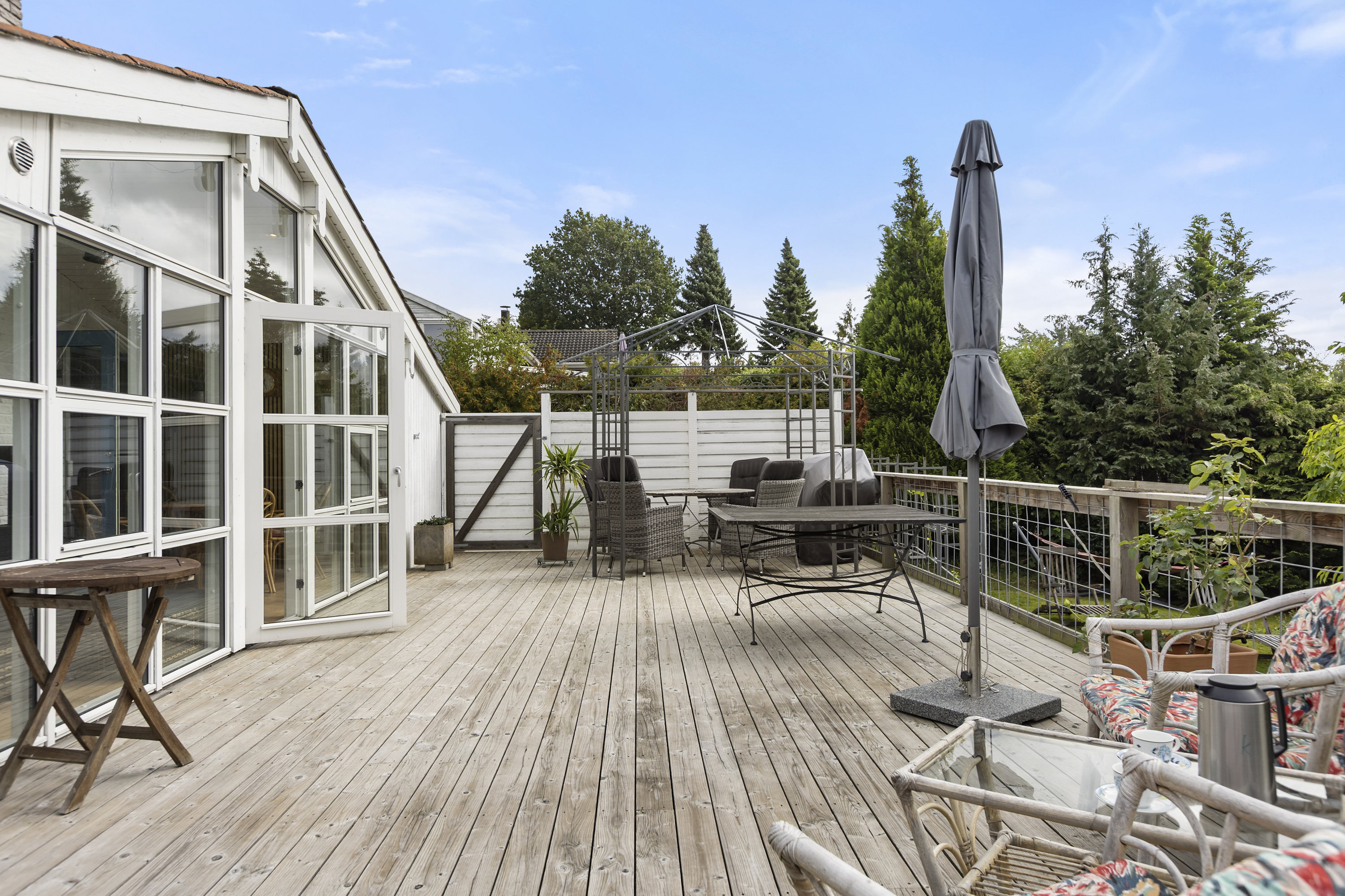 Miniaturebillede 2: terrasse. Billede af Spurvevænget 23, Vellerup, 4050 Skibby