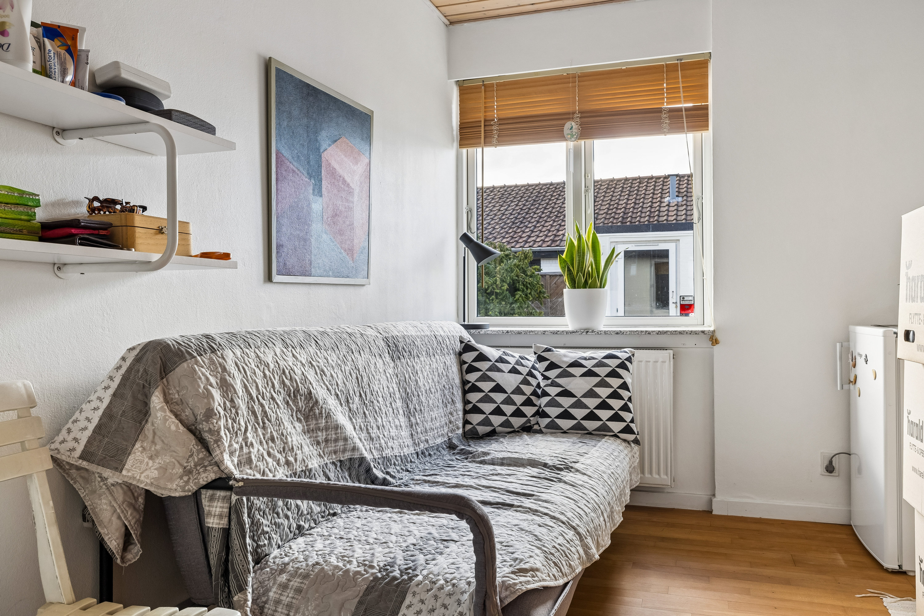 Fremhævet værelse billede i fuldskærmstilstand. Billede af Svalevænget 5, Snestrup, 5210 Odense NV