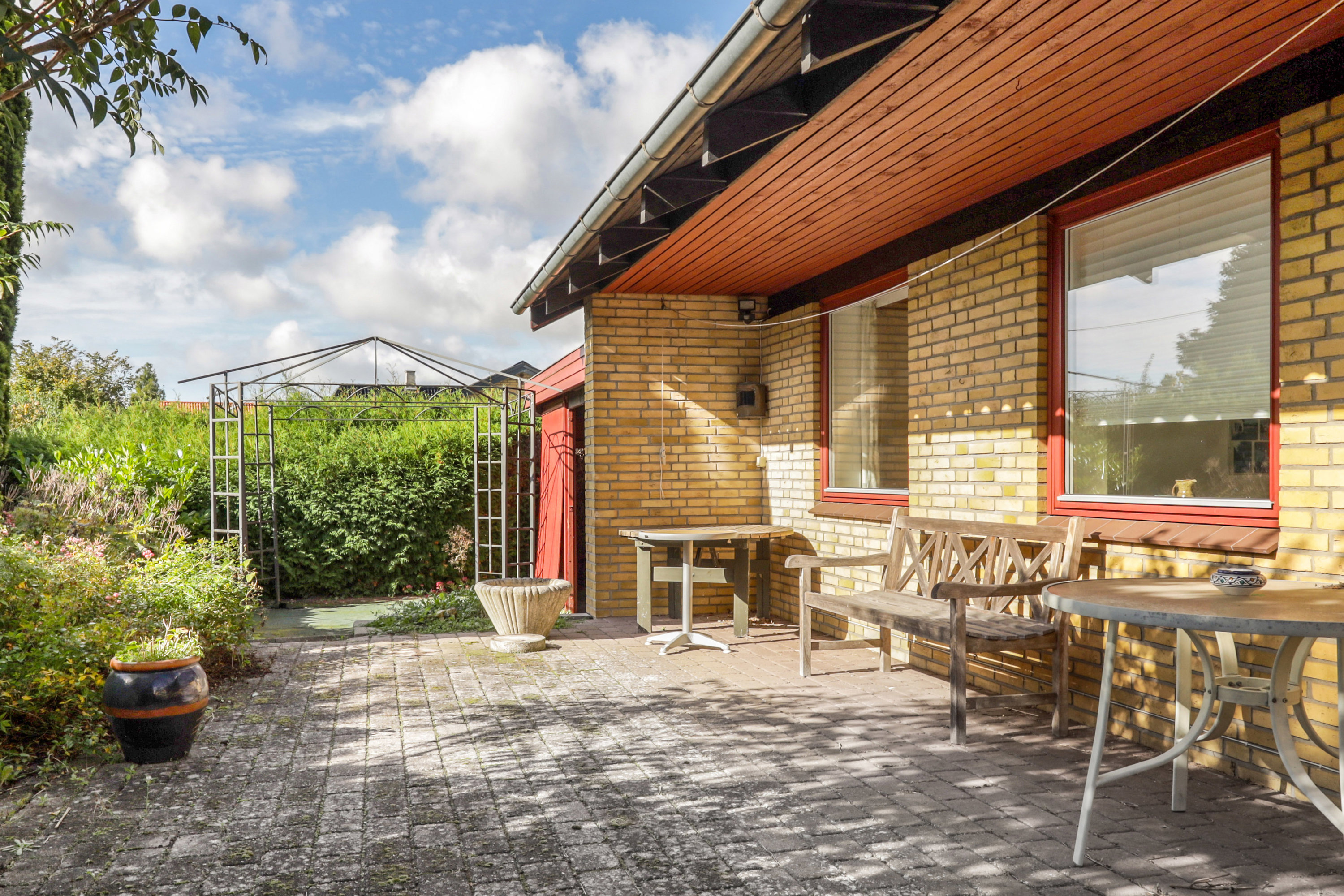 Fremhævet terrasse billede i fuldskærmstilstand. Billede af Porthusvej 48B, 5700 Svendborg