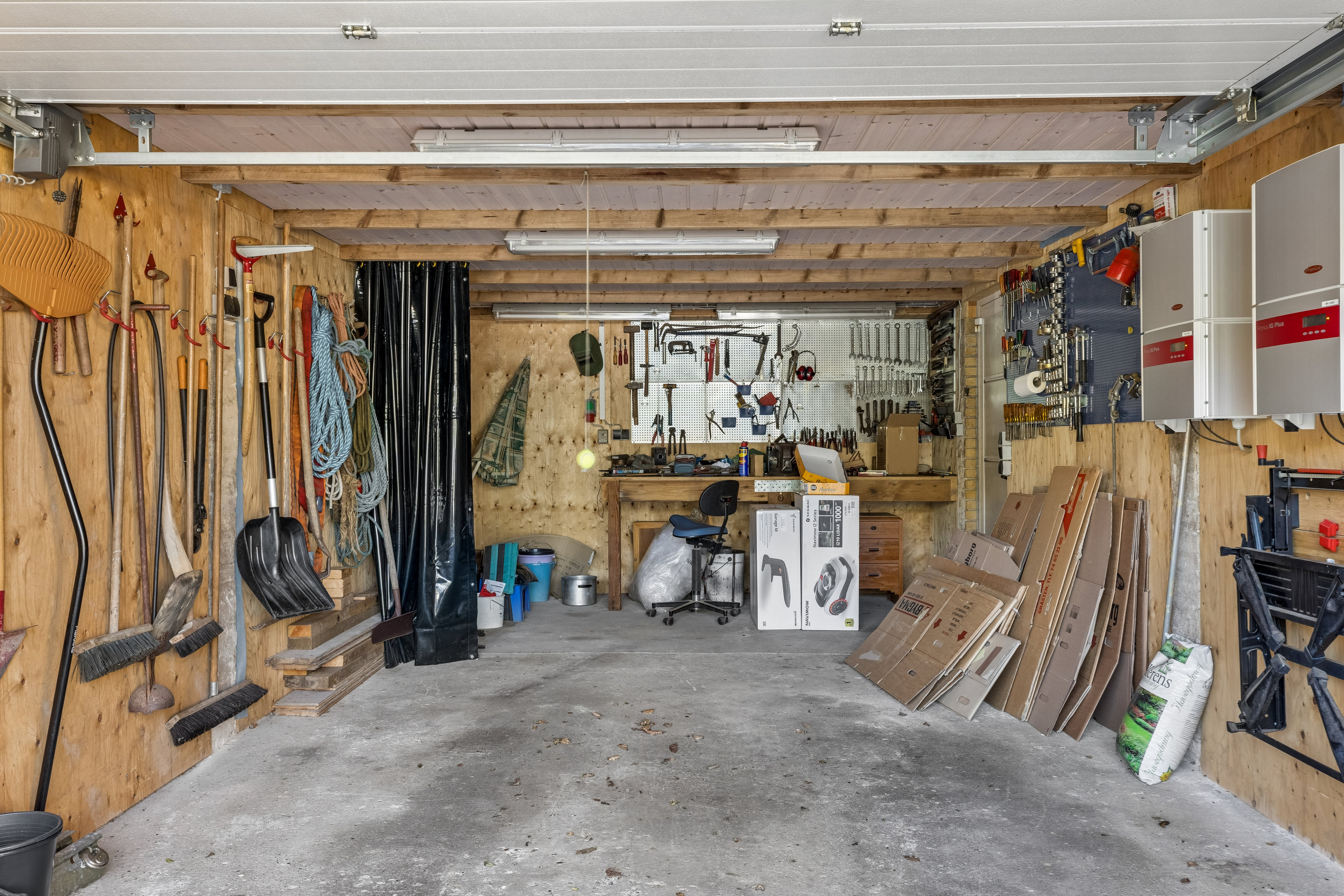 Fremhævet garage billede i fuldskærmstilstand. Billede af Sundkobbel 32, Alnor, 6300 Gråsten