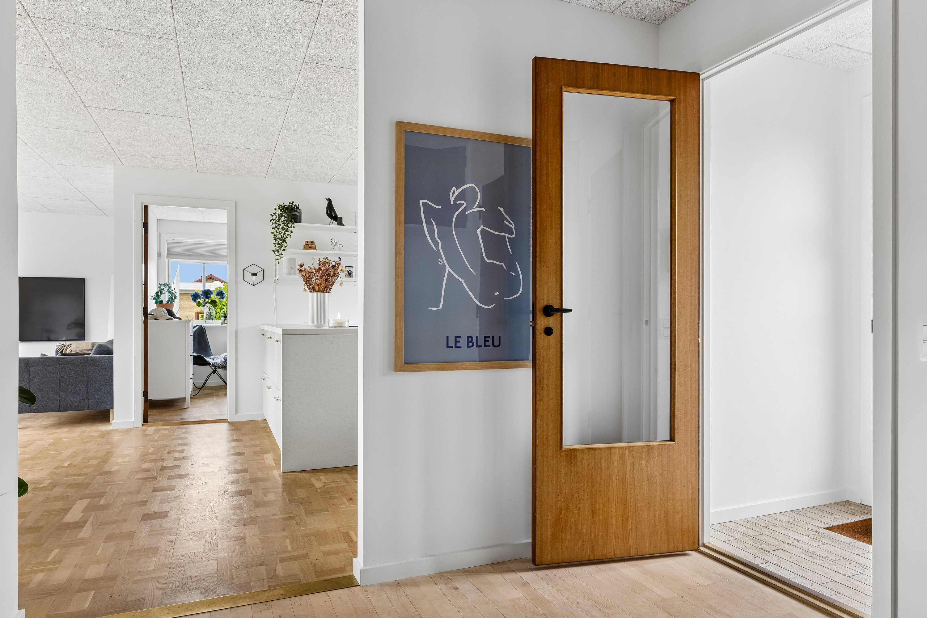 Fremhævet gang billede i fuldskærmstilstand. Billede af Hvidkløvervej 17, Tarup, 5210 Odense NV
