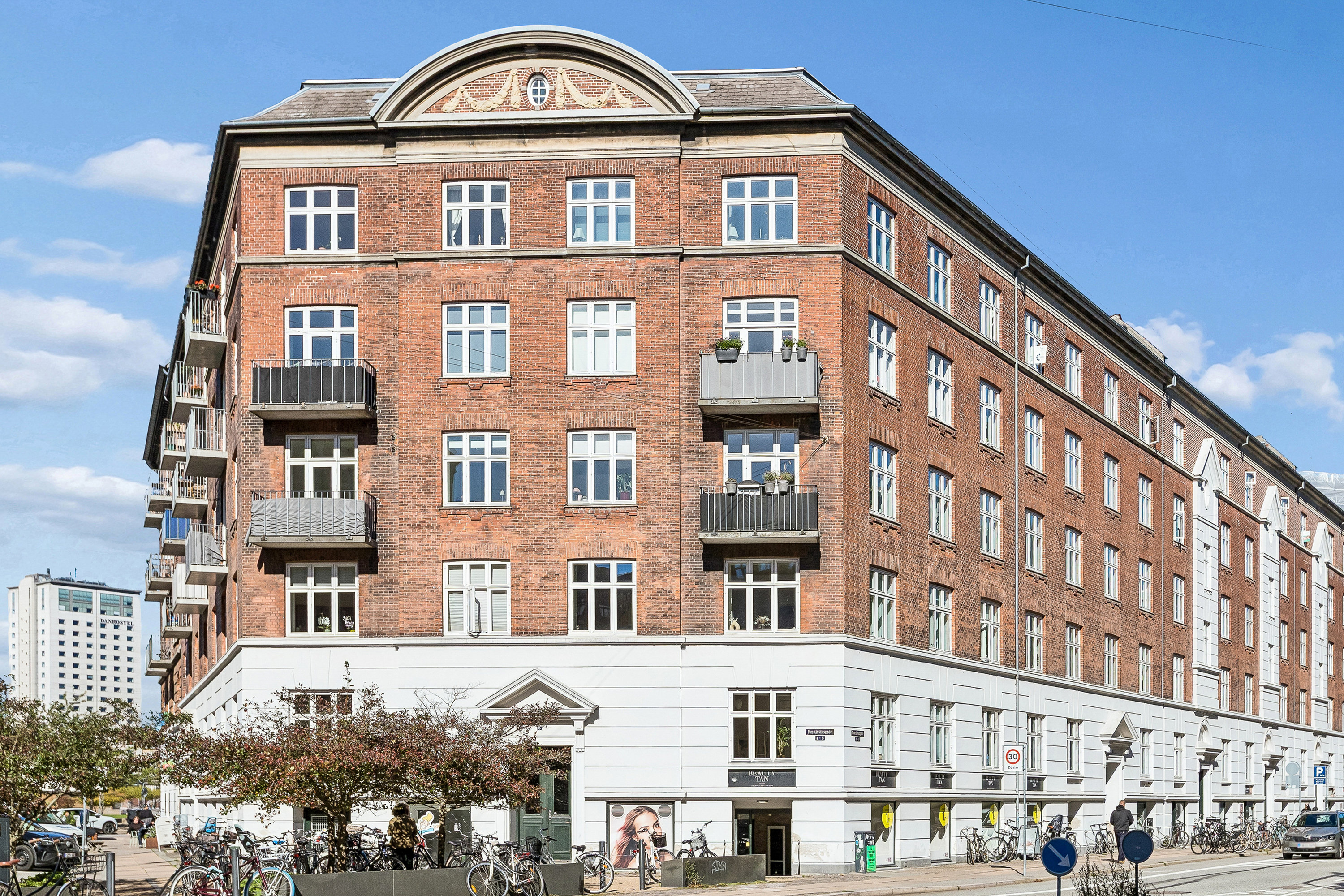 Fremhævet andet billede i fuldskærmstilstand. Billede af Thorshavnsgade 24, 4. th., 2300 København S