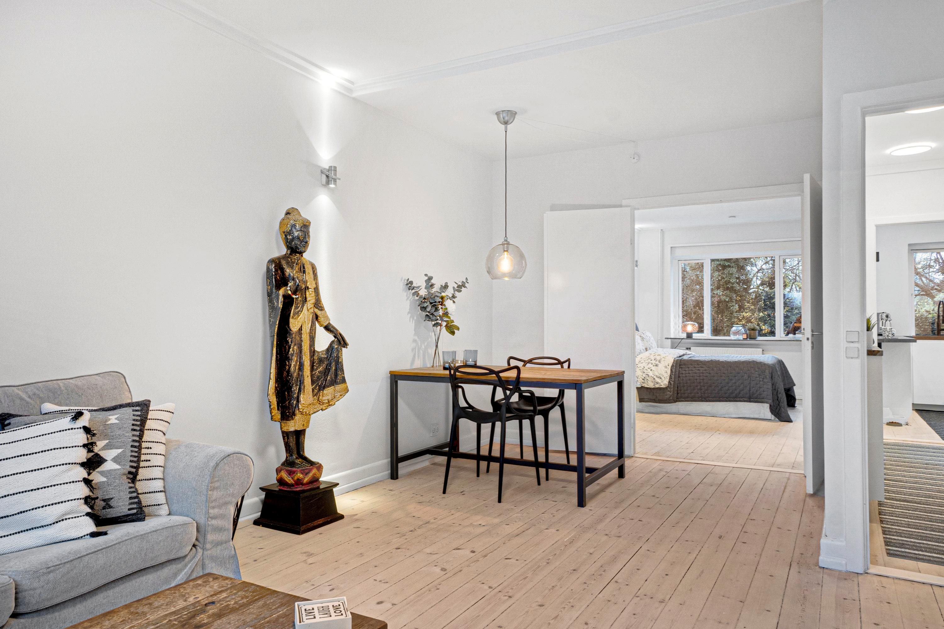 Miniaturebillede 2: andet. Billede af Ordrupvej 75A, st.. tv., 2920 Charlottenlund