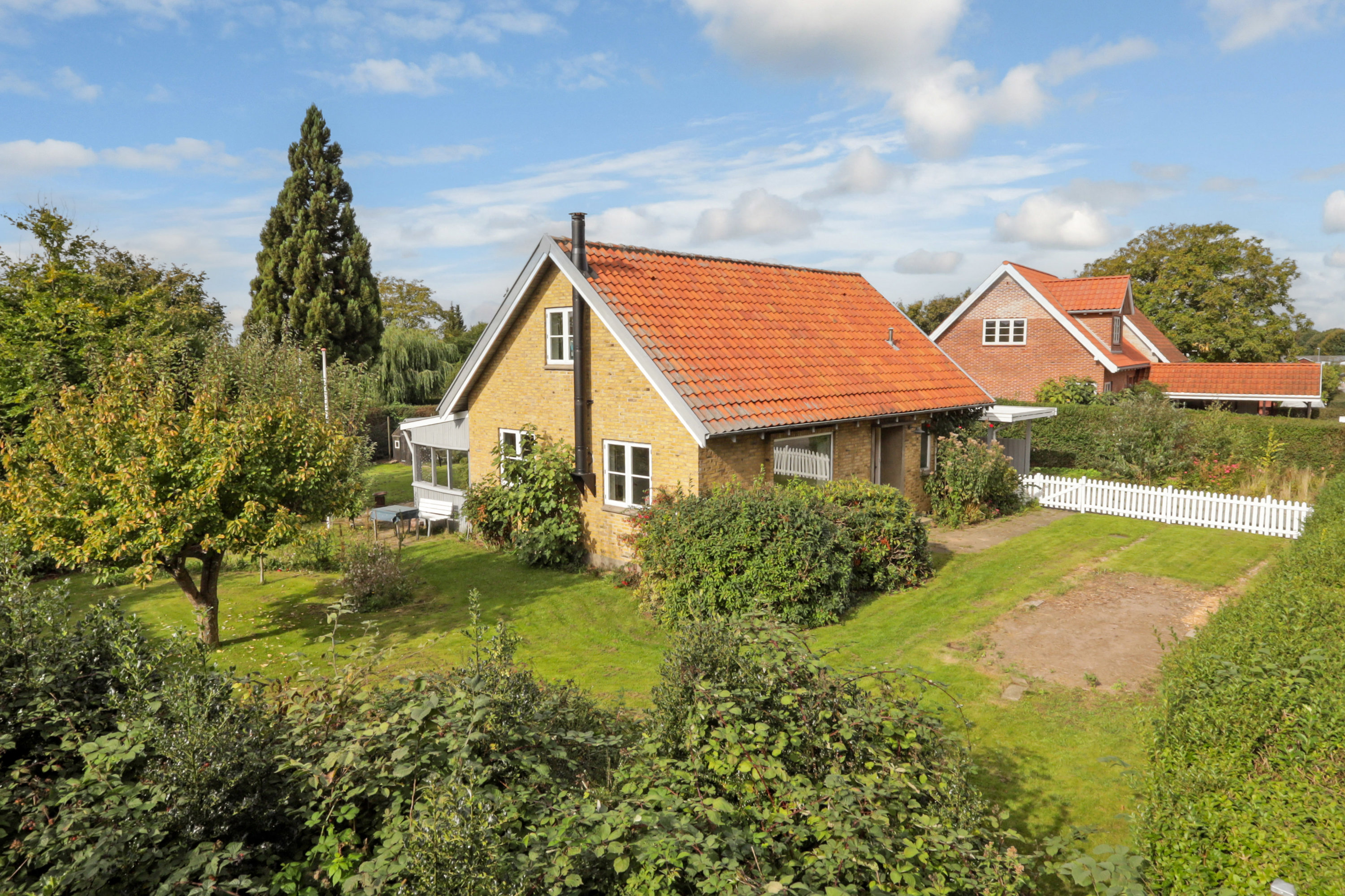 Miniaturebillede 1: ejendommen. Billede af Solvej 6, Tåsinge, 5700 Svendborg
