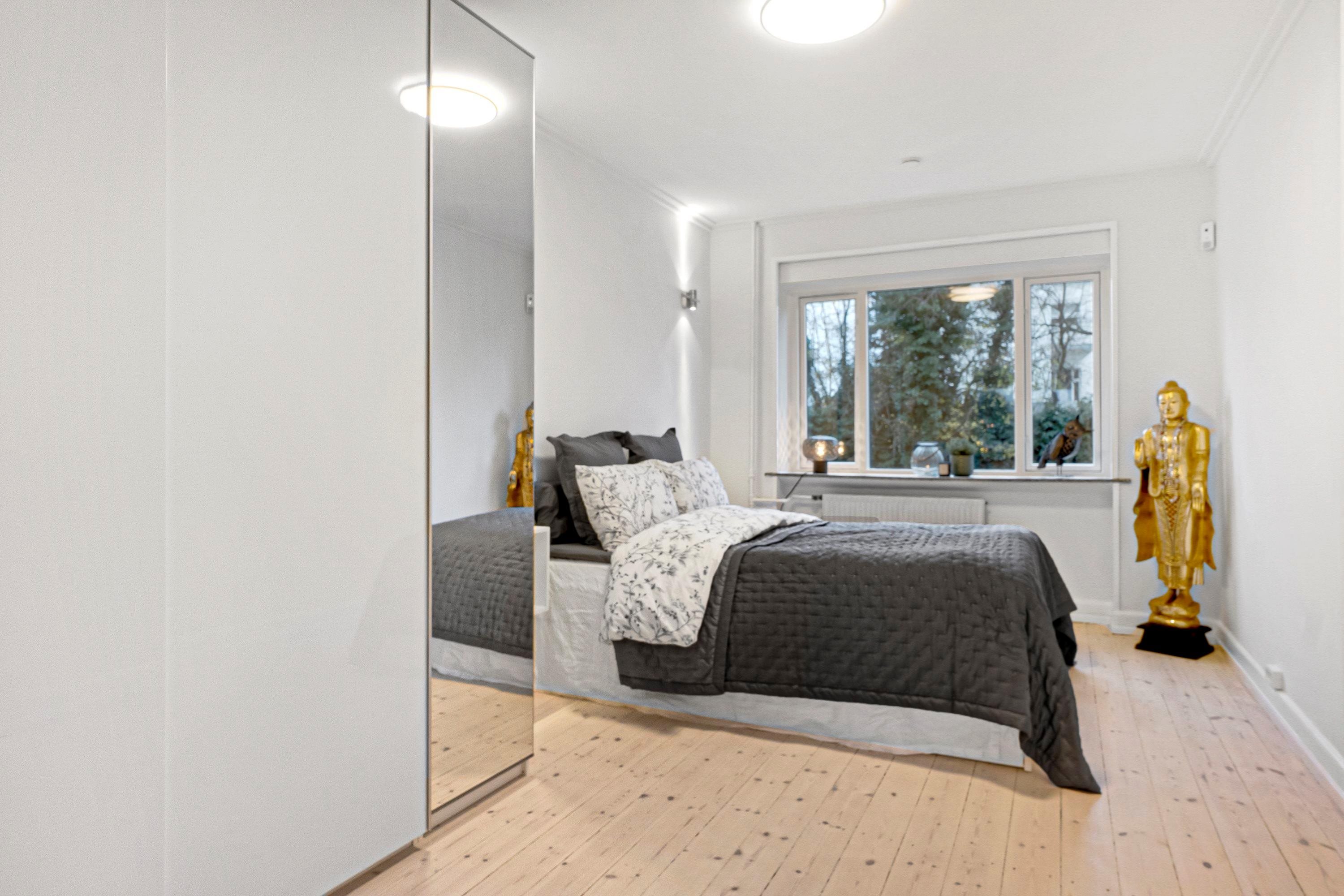 Fremhævet andet billede i fuldskærmstilstand. Billede af Ordrupvej 75A, st.. tv., 2920 Charlottenlund