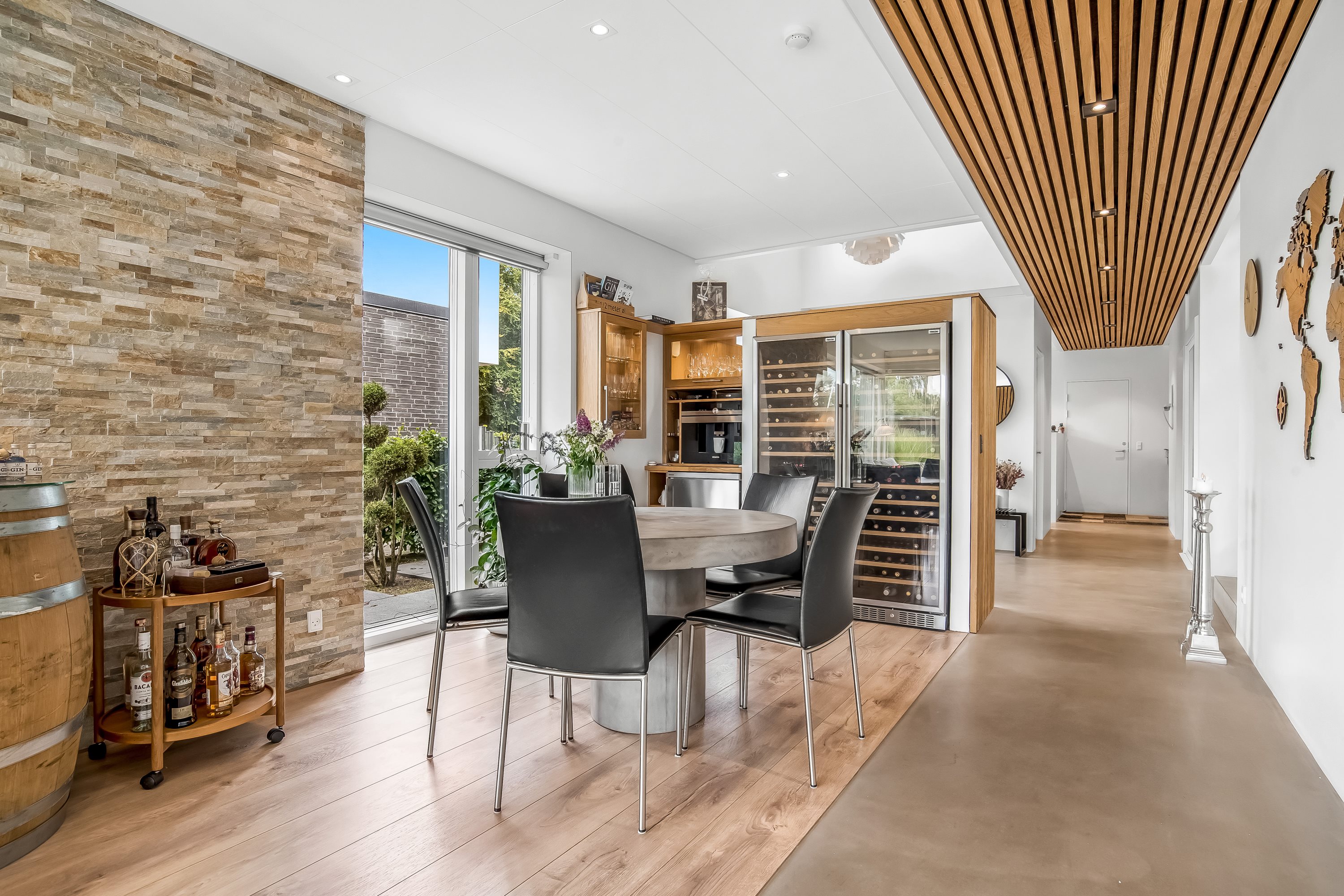 Fremhævet stue billede i fuldskærmstilstand. Billede af Lyngbakken 14D, 7500 Holstebro