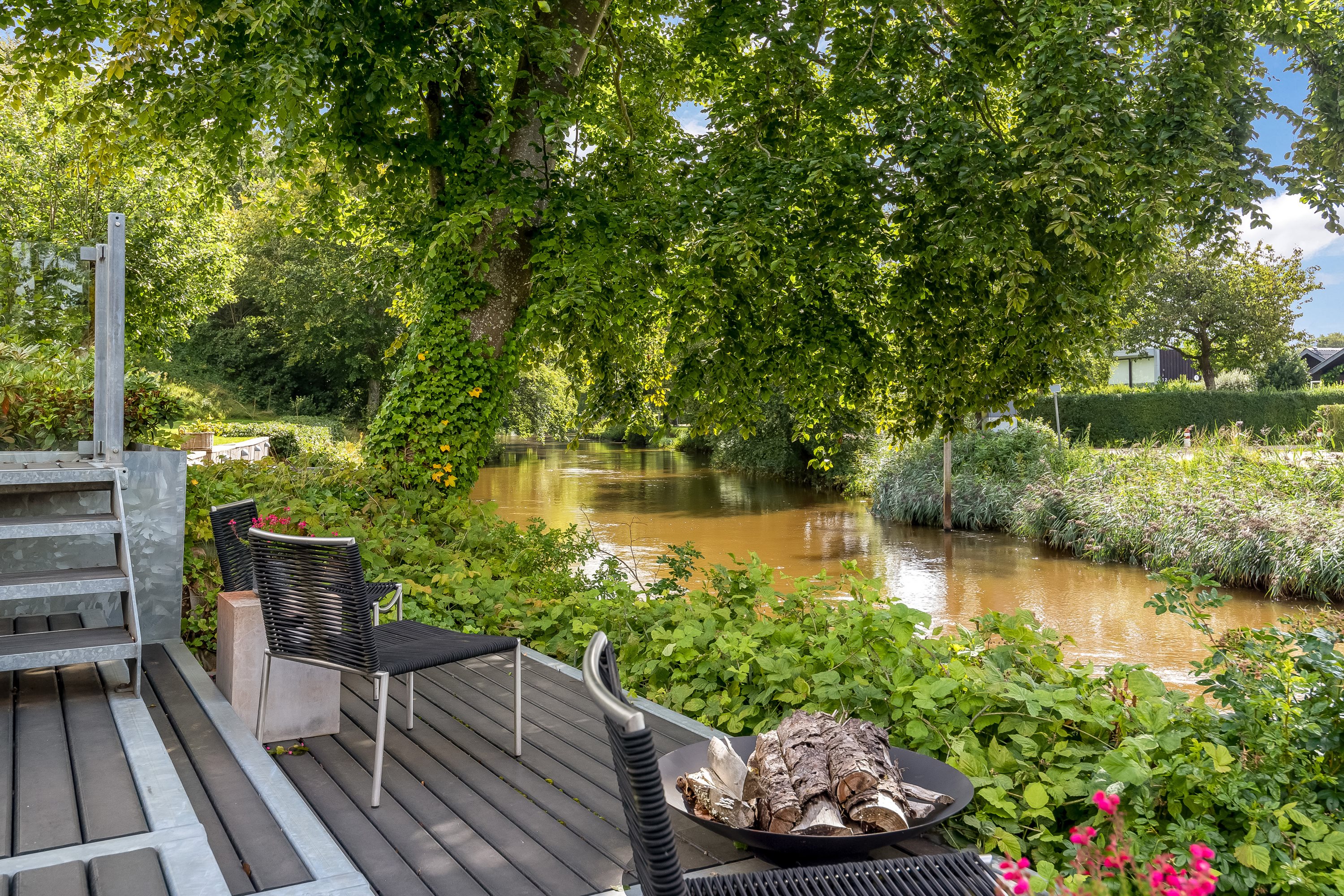 Fremhævet terrasse billede i fuldskærmstilstand. Billede af Lyngbakken 14D, 7500 Holstebro