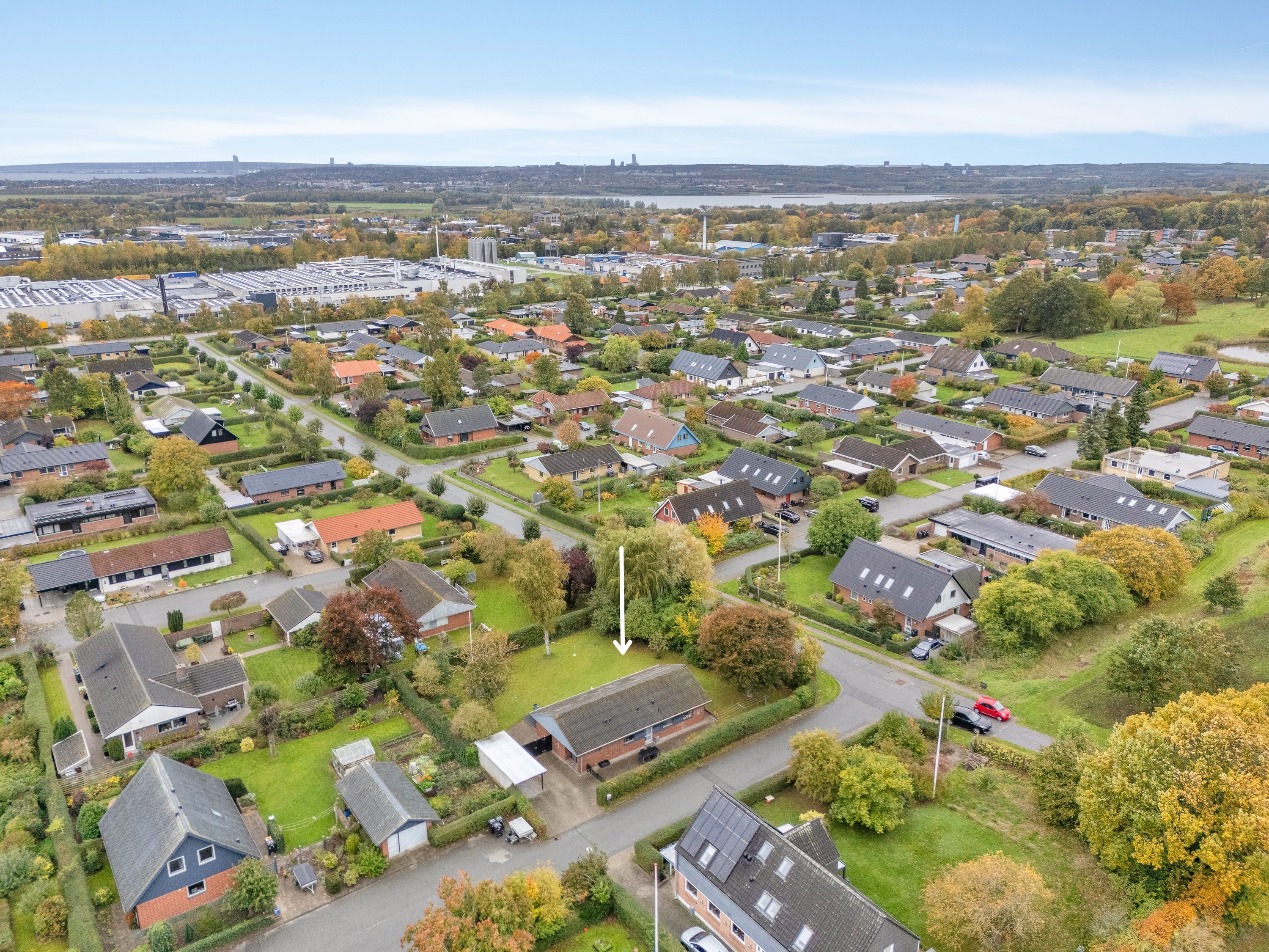 Fremhævet luftfoto billede i fuldskærmstilstand. Billede af Rugmarken 94, 8520 Lystrup