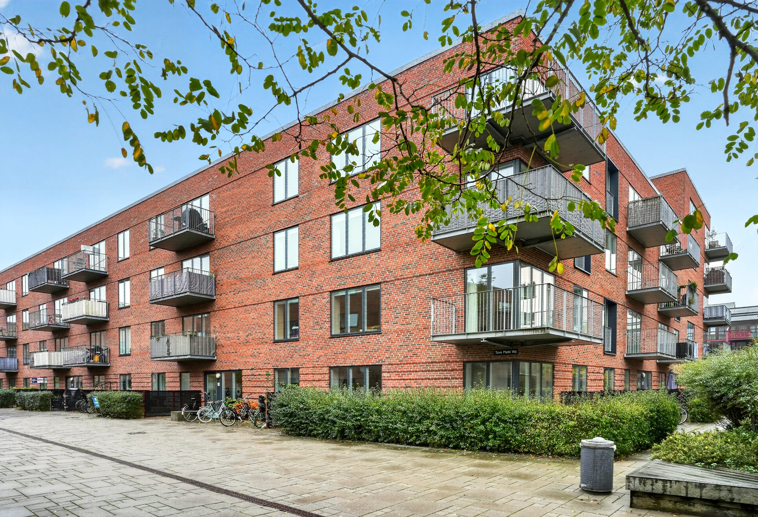 Fremhævet ejendommen billede i fuldskærmstilstand. Billede af Tove Maës Vej 2, 3. th., 2500 Valby