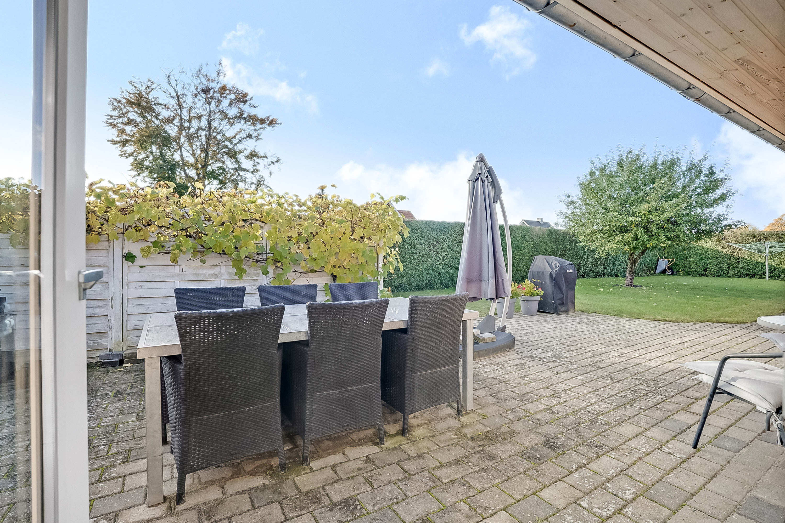 Fremhævet terrasse billede i fuldskærmstilstand. Billede af Toften 16, Benløse, 4100 Ringsted