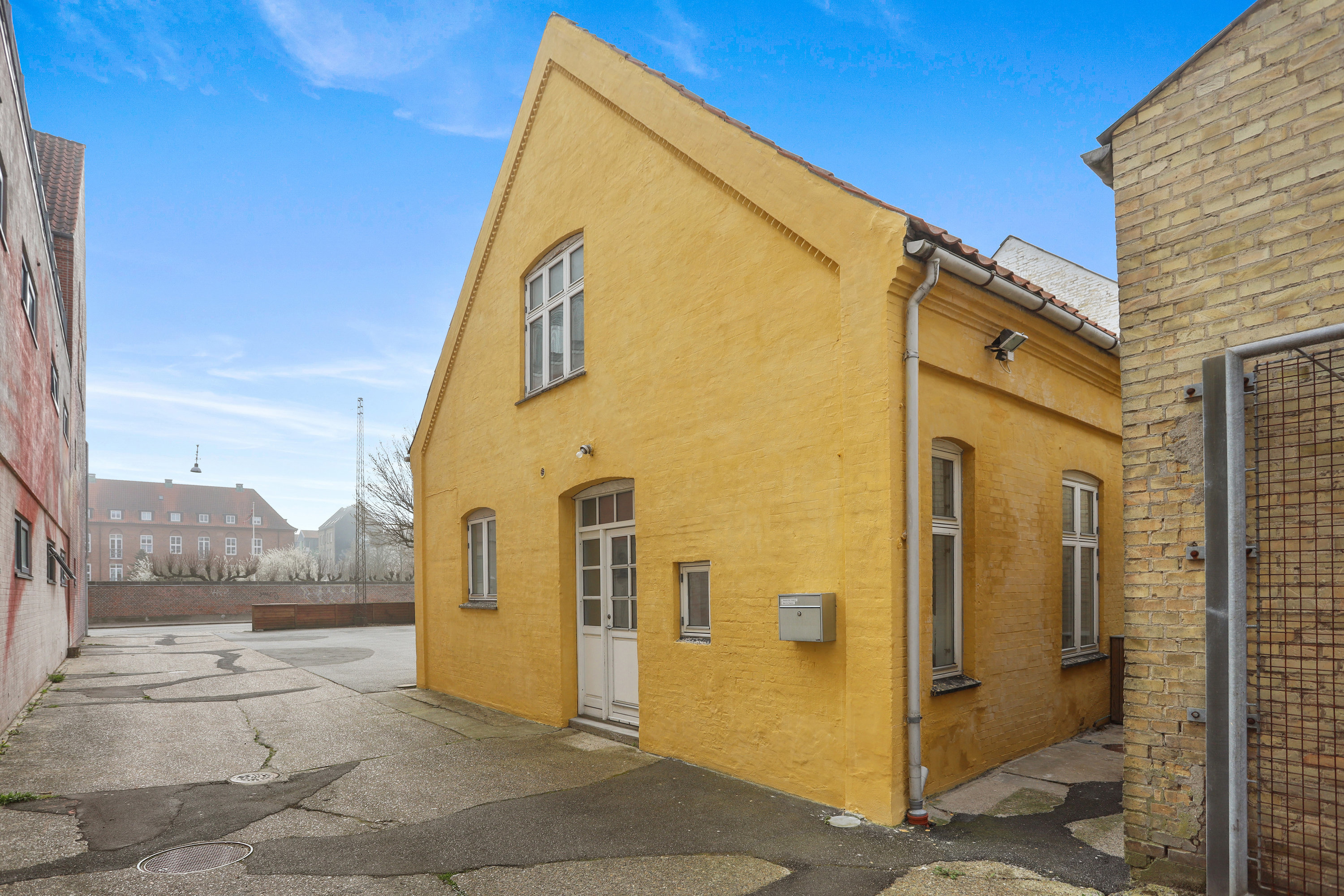 Fremhævet facade billede i fuldskærmstilstand. Billede af Dannebrogsgade 41A, 9000 Aalborg