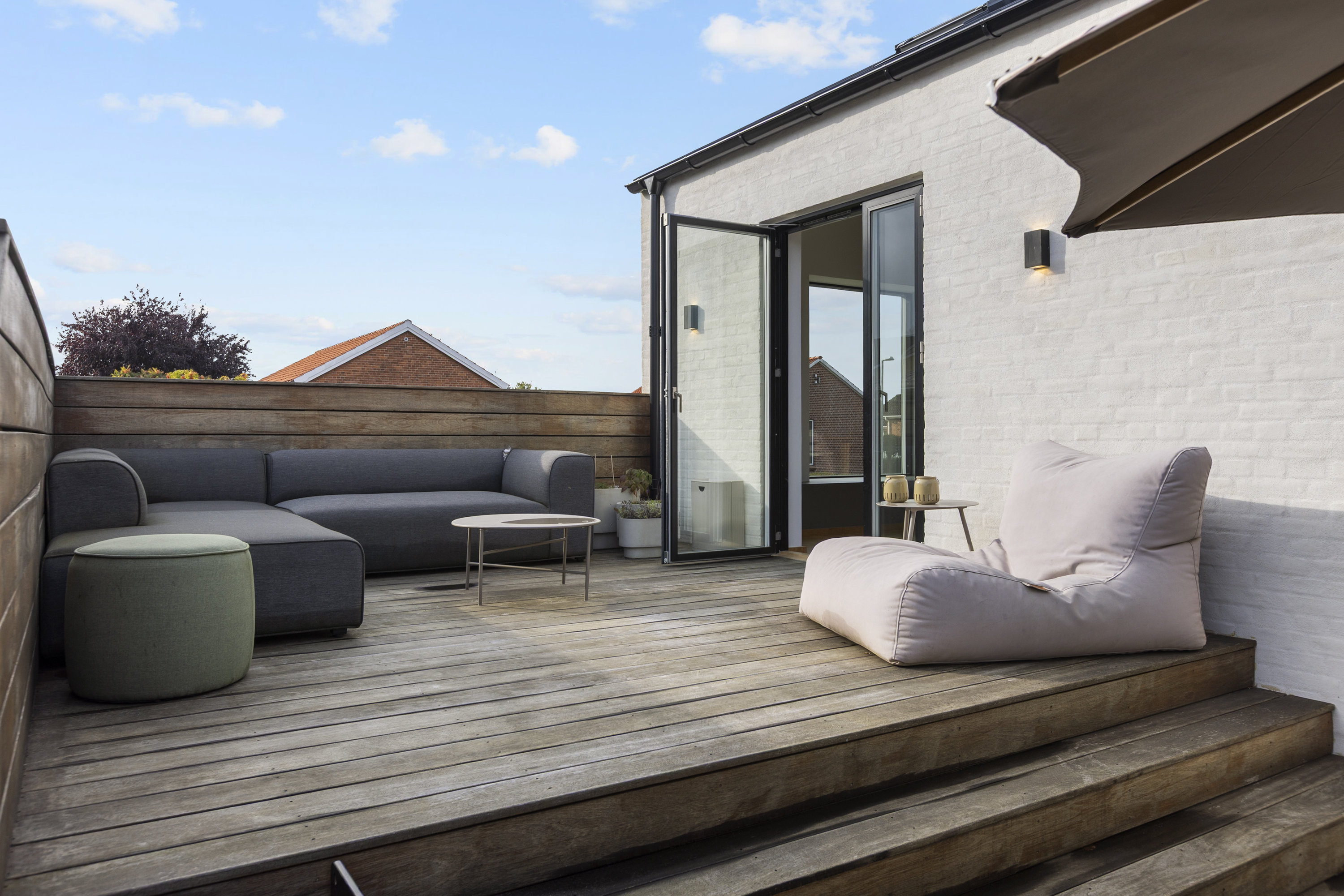 Fremhævet terrasse billede i fuldskærmstilstand. Billede af Astersvej 7, 4200 Slagelse