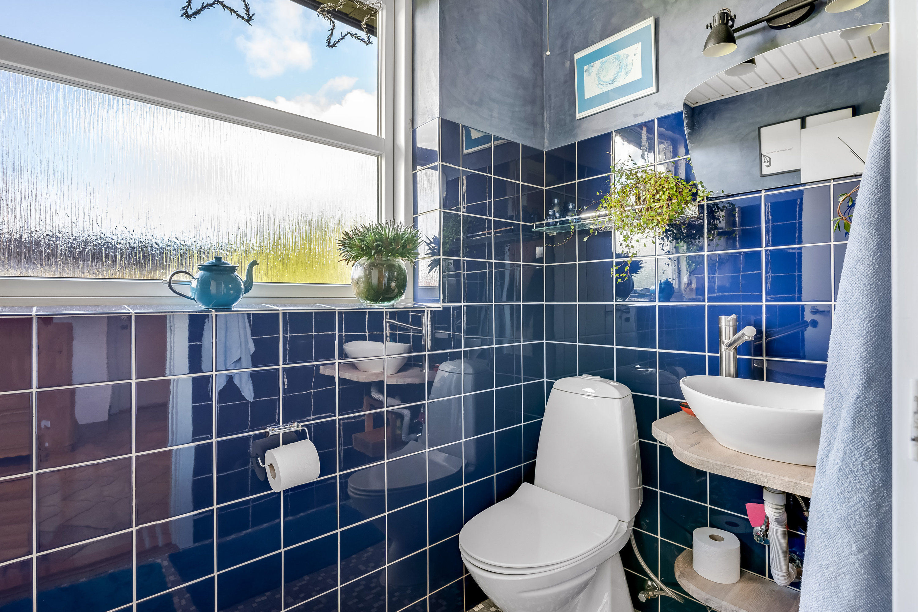 Fremhævet toilet billede i fuldskærmstilstand. Billede af Majsvænget 19, 7500 Holstebro