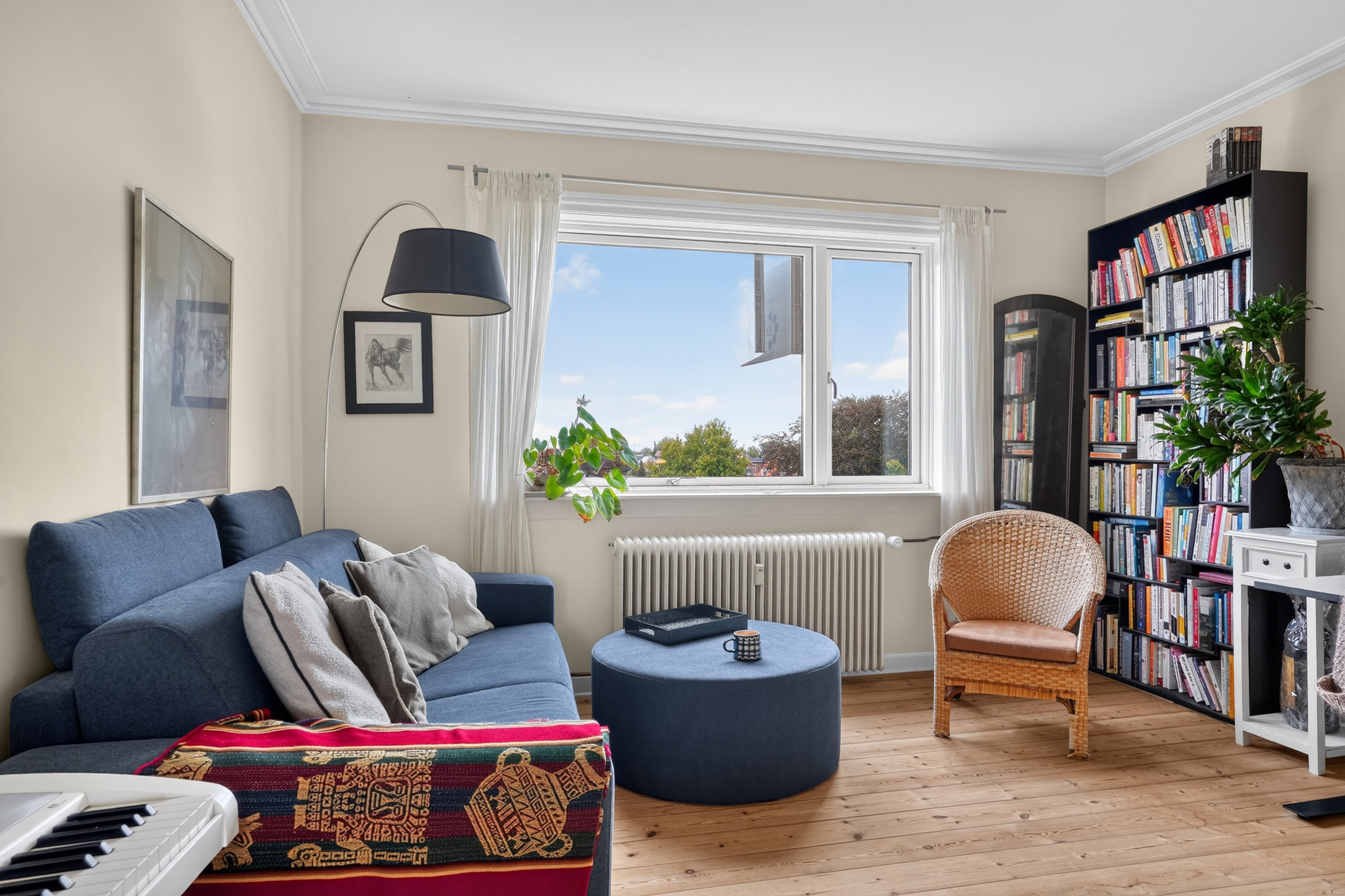 Miniaturebillede 1: stue. Billede af Langagervej 13C, 2. tv., 2500 Valby