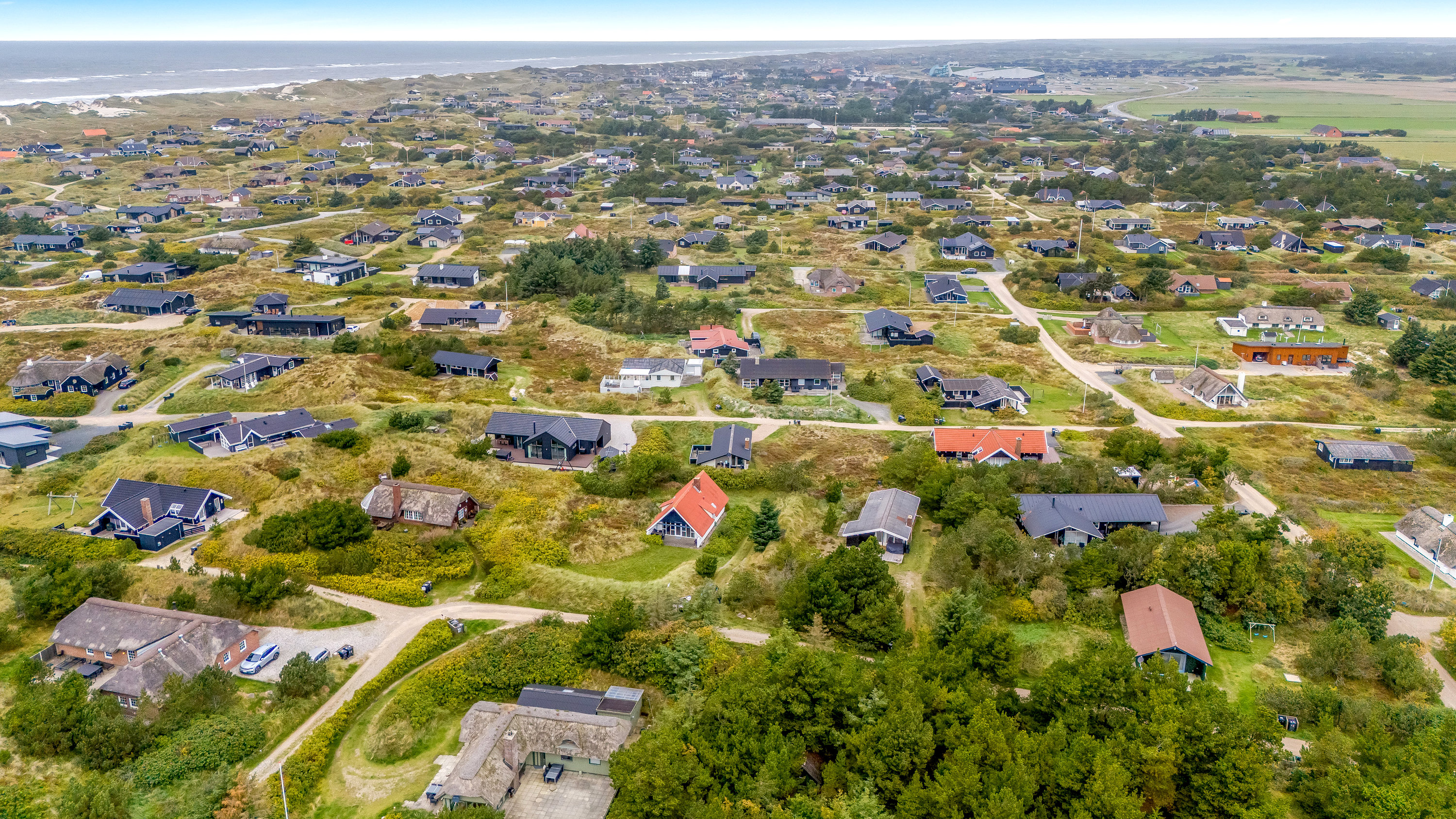 Fremhævet luftfoto billede i fuldskærmstilstand. Billede af Krattet 22, Søndervig, 6950 Ringkøbing