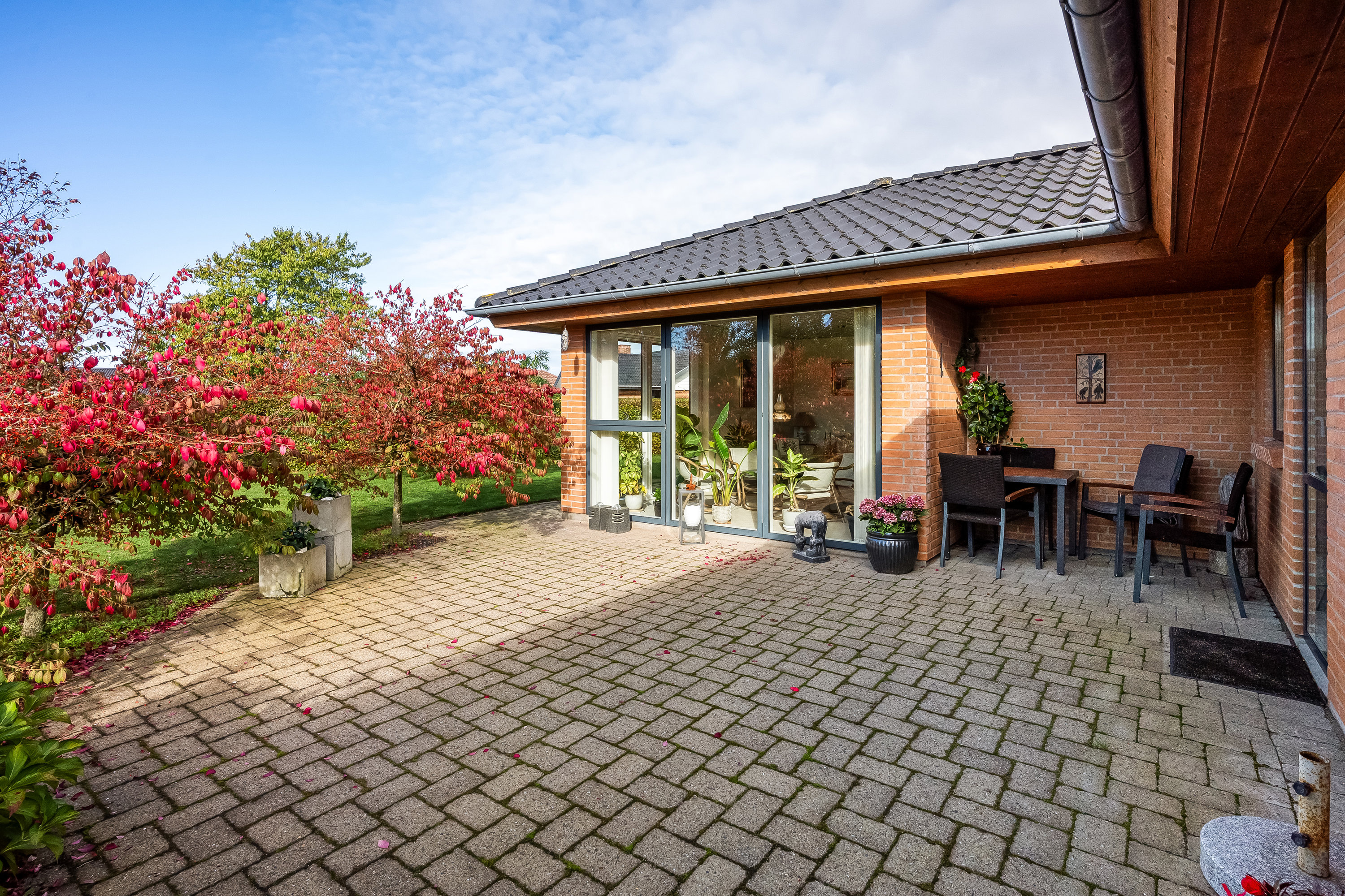 Miniaturebillede 1: terrasse. Billede af Liden Kirstens Allé 48, Mejdal, 7500 Holstebro