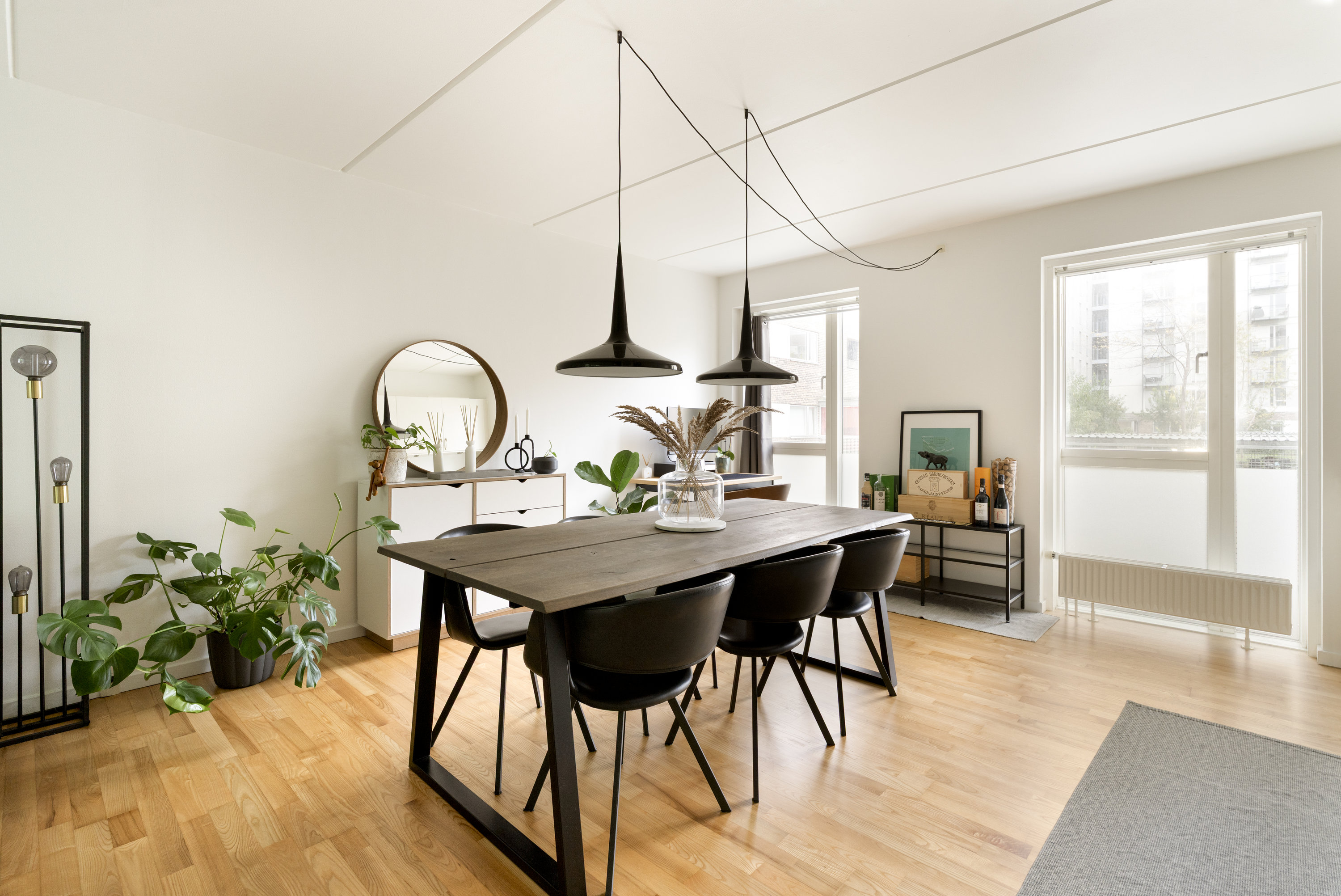 Fremhævet  billede i fuldskærmstilstand. Billede af C.F. Møllers Allé 6, st. th., 2300 København S